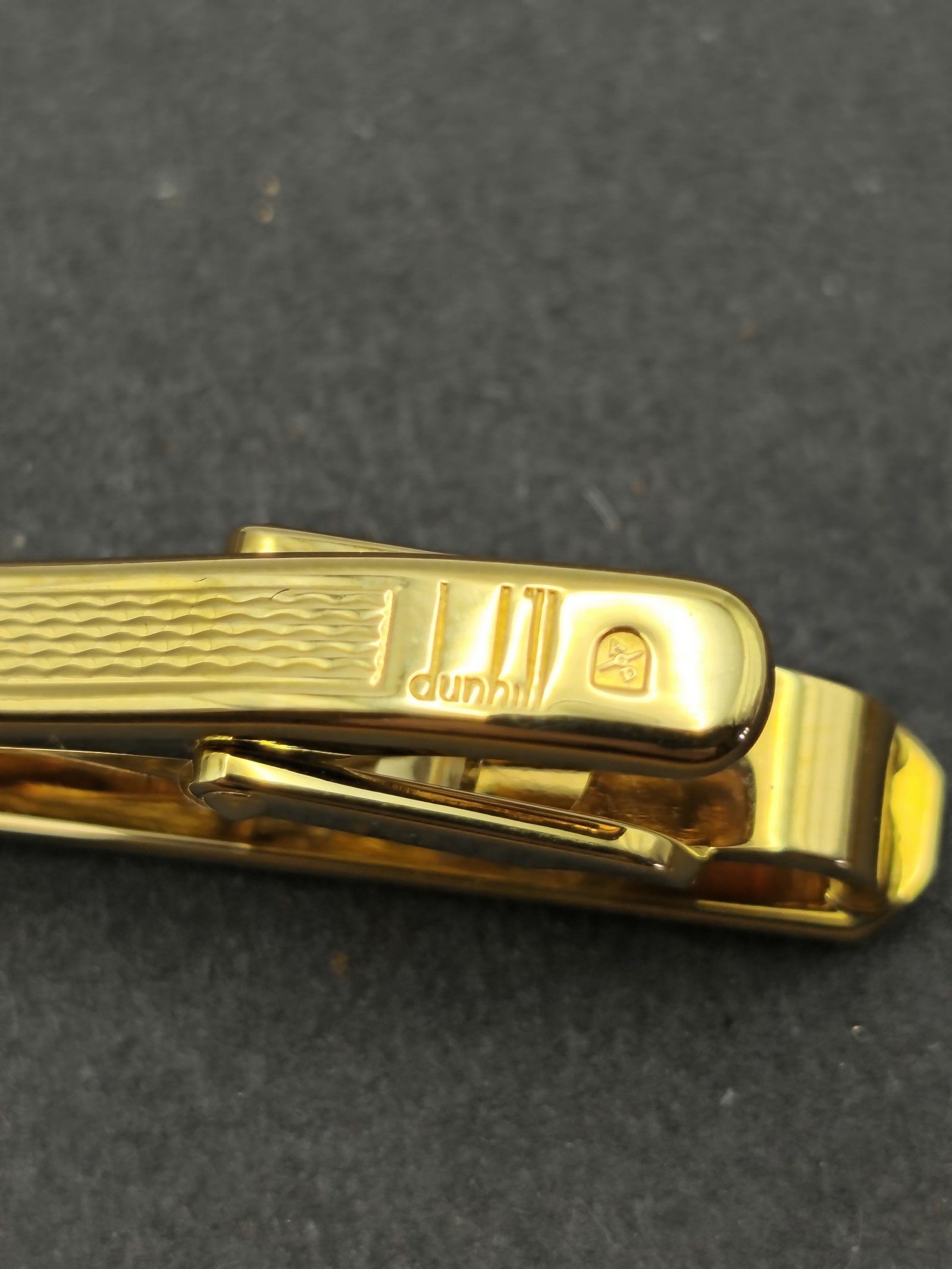 Dunhill Gold Tone & Silver Men’s Tie Clip Bar image 10