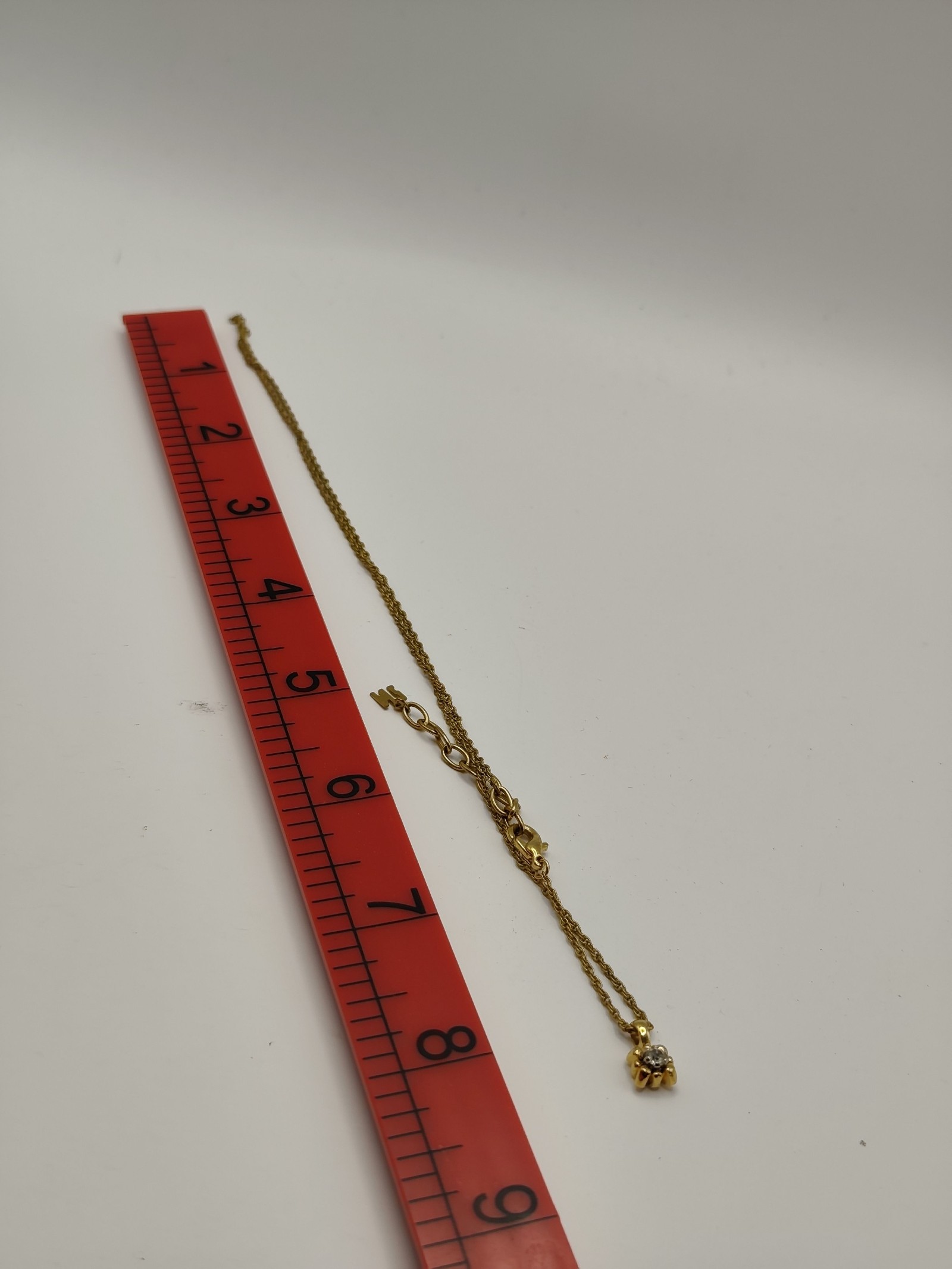Nina Ricci Gold Tone Crystal Pendant Necklace image 7