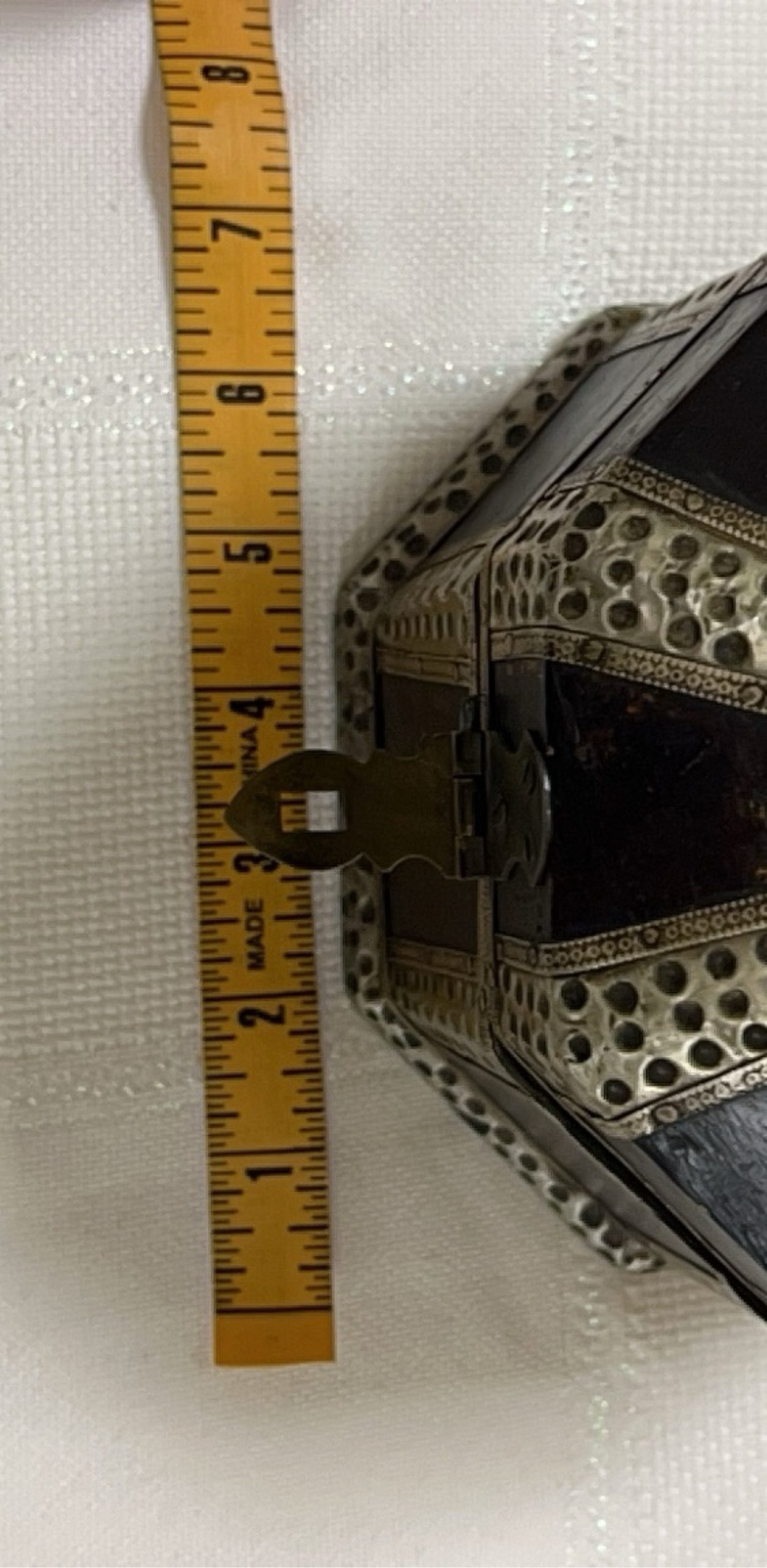 Antique Octagonal Dark Wood & Brass Jewellery Box 3.5 in image 4