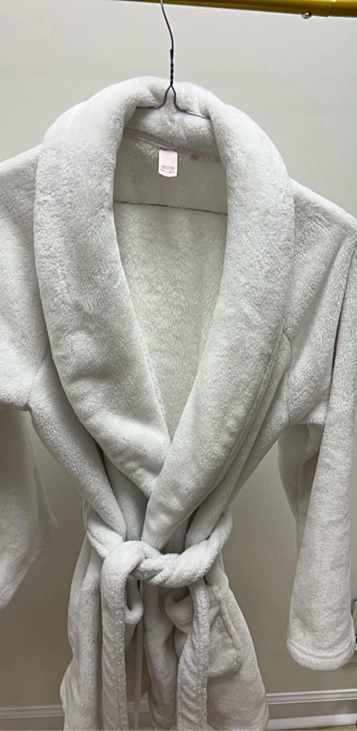 Victoria’s Secret Angel Women's White Fleece Robe Medium/Large Soft Plush image 3
