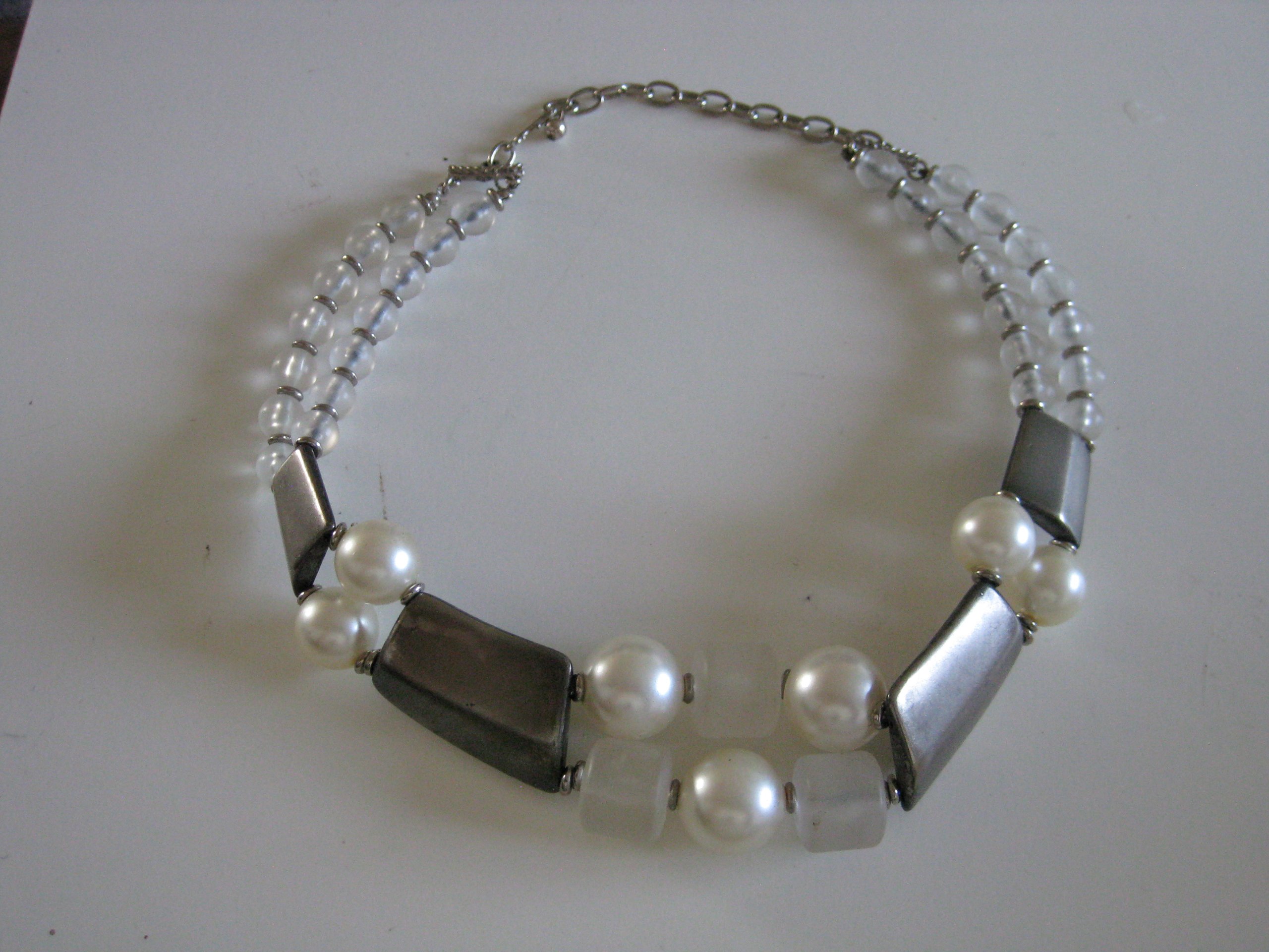 Silver & White Faux Pearl Beaded Necklace Unisex image 5
