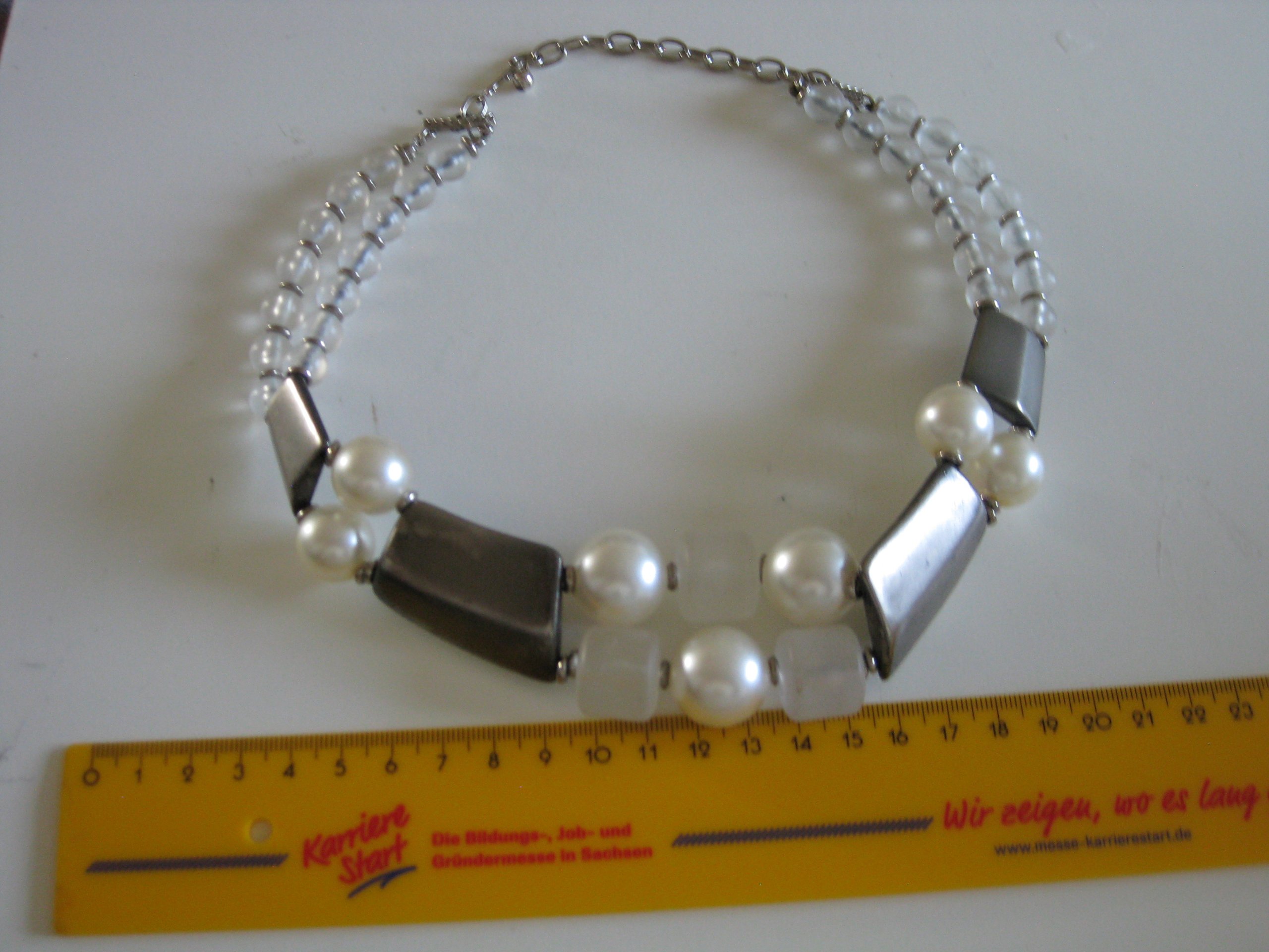 Silver & White Faux Pearl Beaded Necklace Unisex image 6