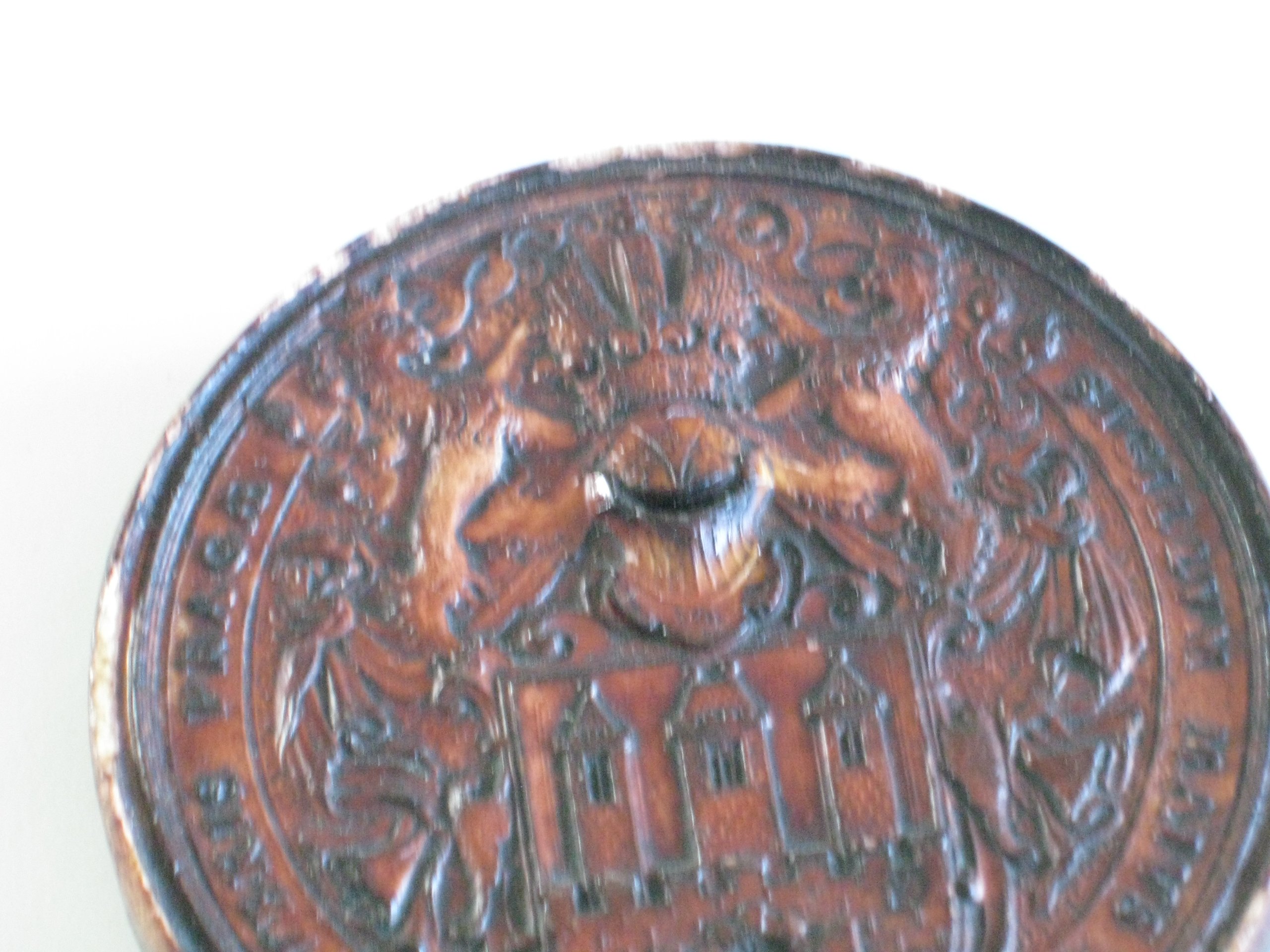 Antique Carved Wood Round Box with Heraldic Crest image 3
