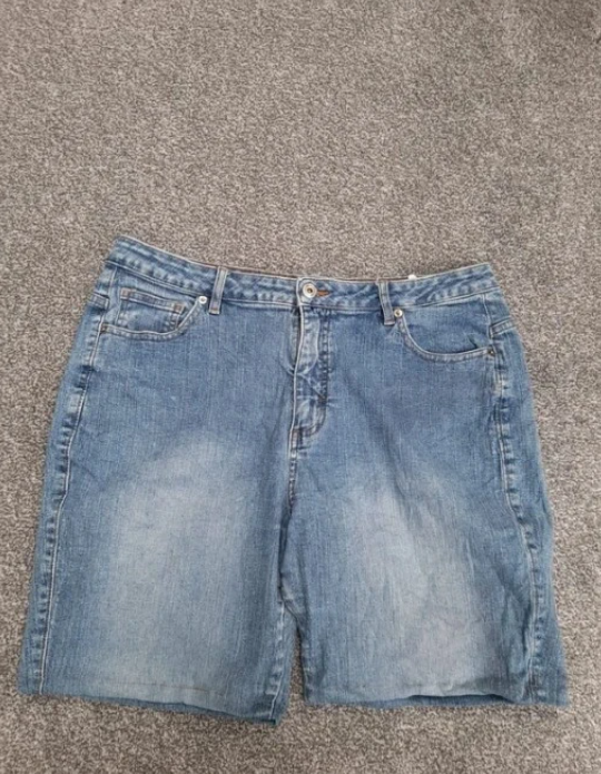 Lee Riveted ultimate 5 blue denim shorts 34" image 6