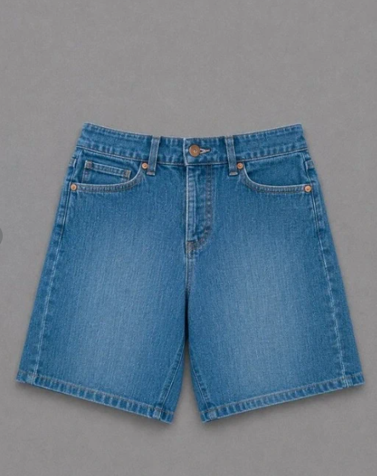 Lee just below the waist Blue short 30"