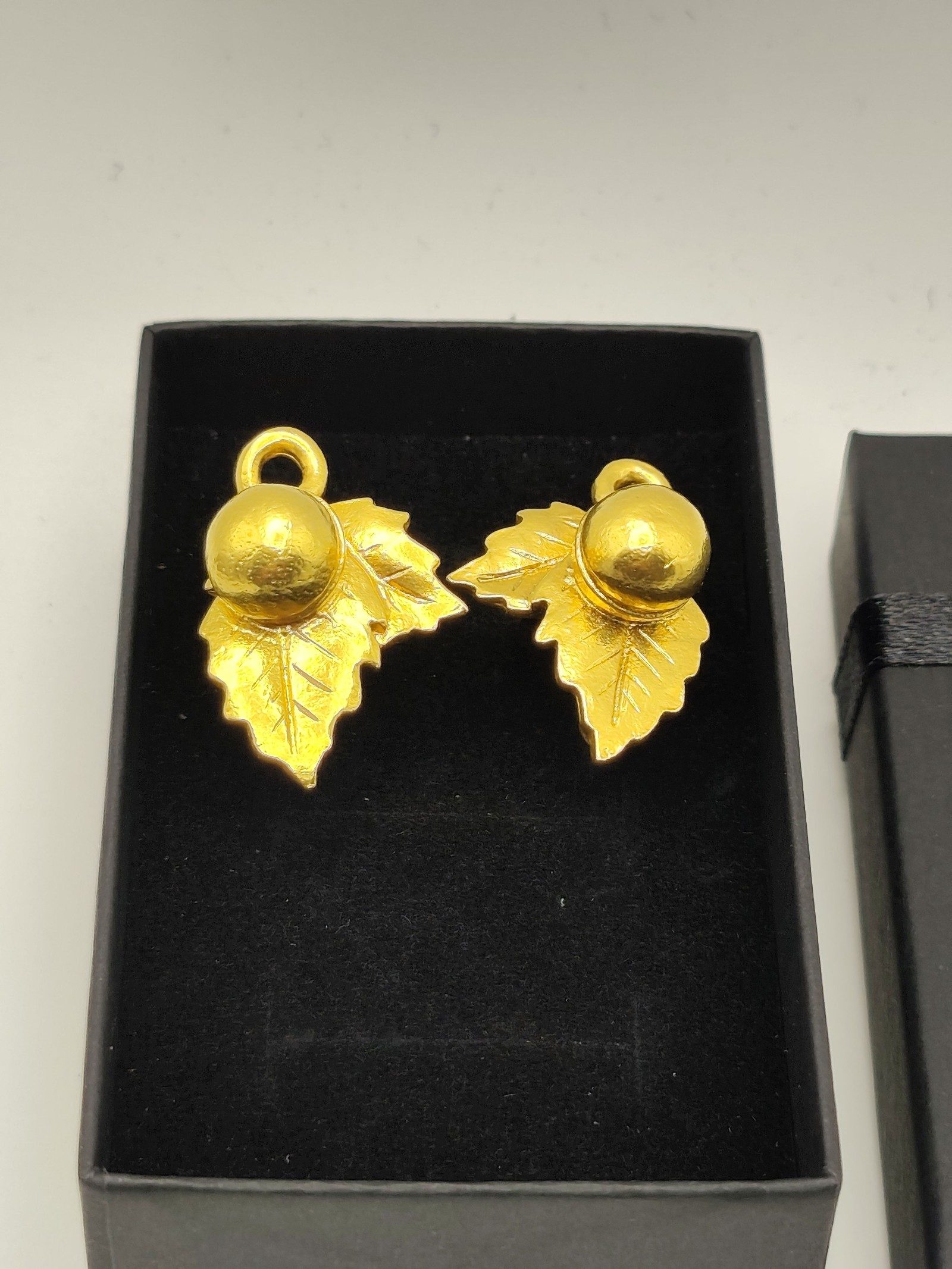 Rykiel Women Gold Leaf Clip-On Earrings image 2