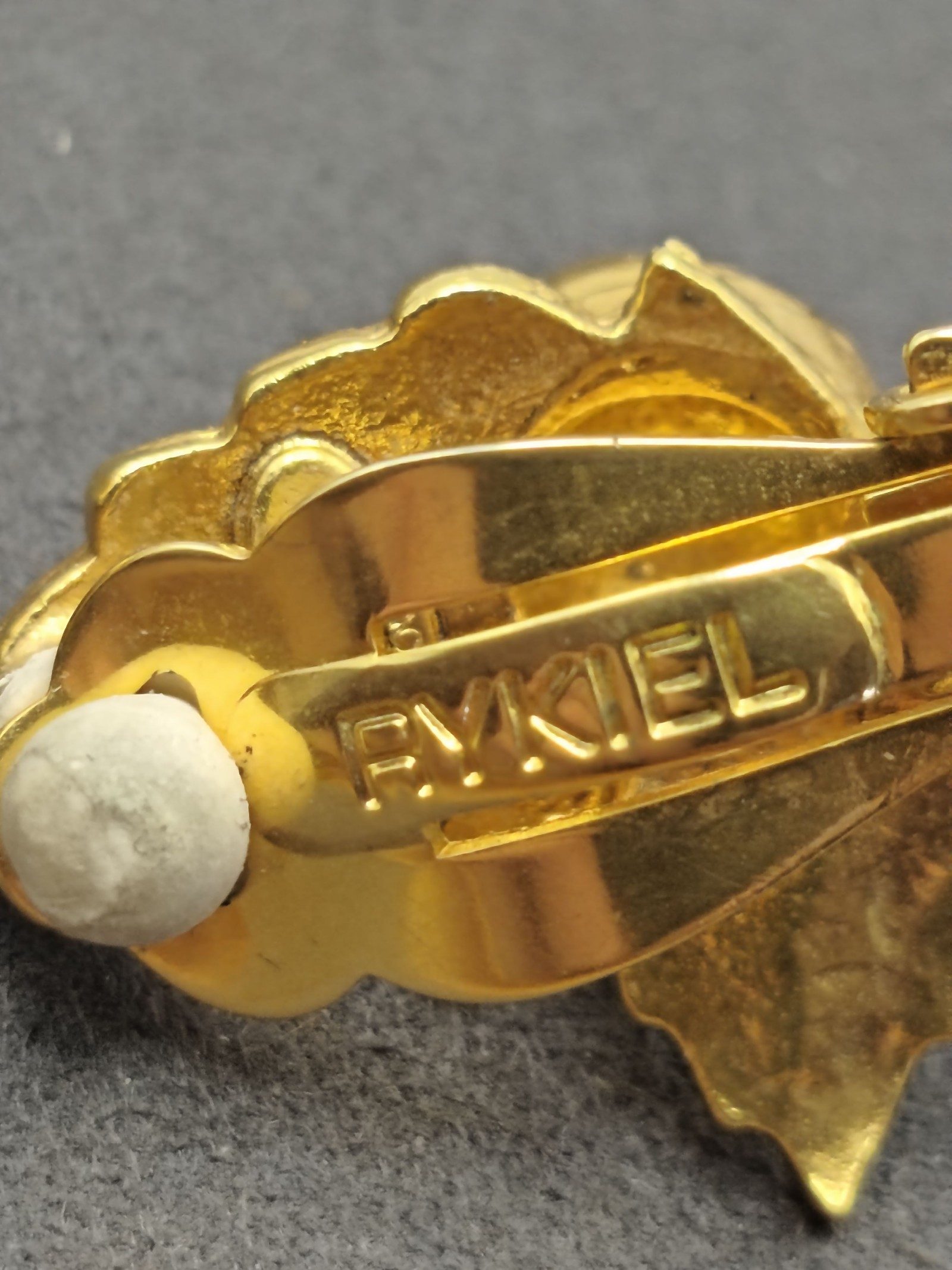 Rykiel Women Gold Leaf Clip-On Earrings image 8