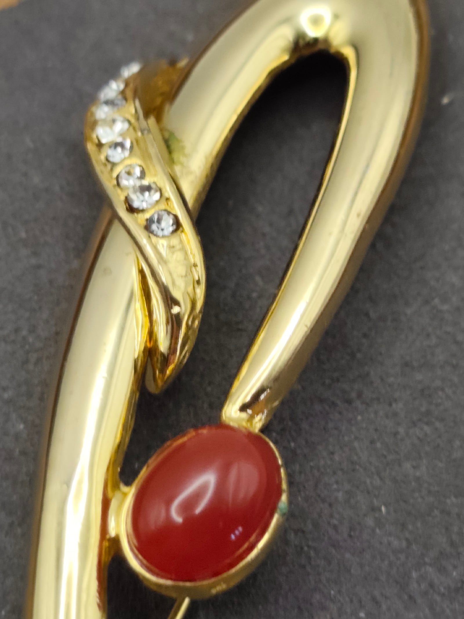 Vendome Women's Gold Tone & Coral Red Brooch One Size Rhinestone Accent image 7
