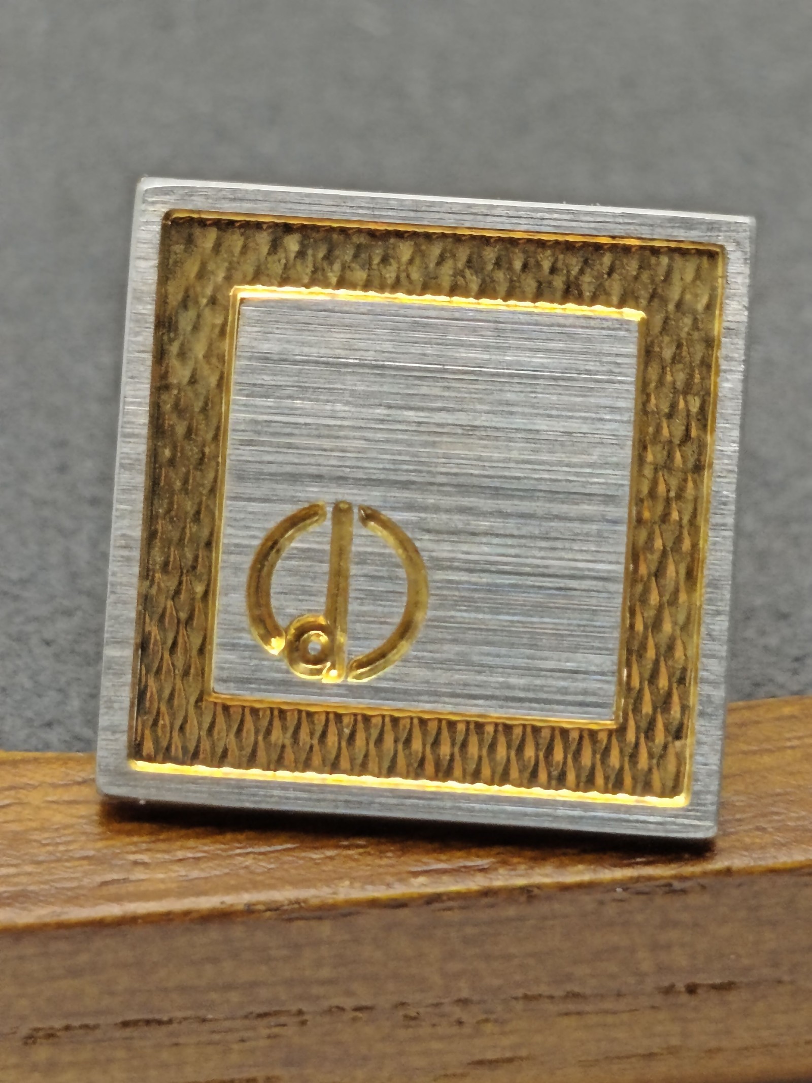 Dunhill Yellow & Silver Tone Square Cufflinks One Size image 6
