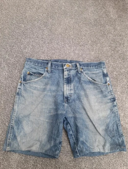 Wrangler denim shorts a classic Straight 34" image 2
