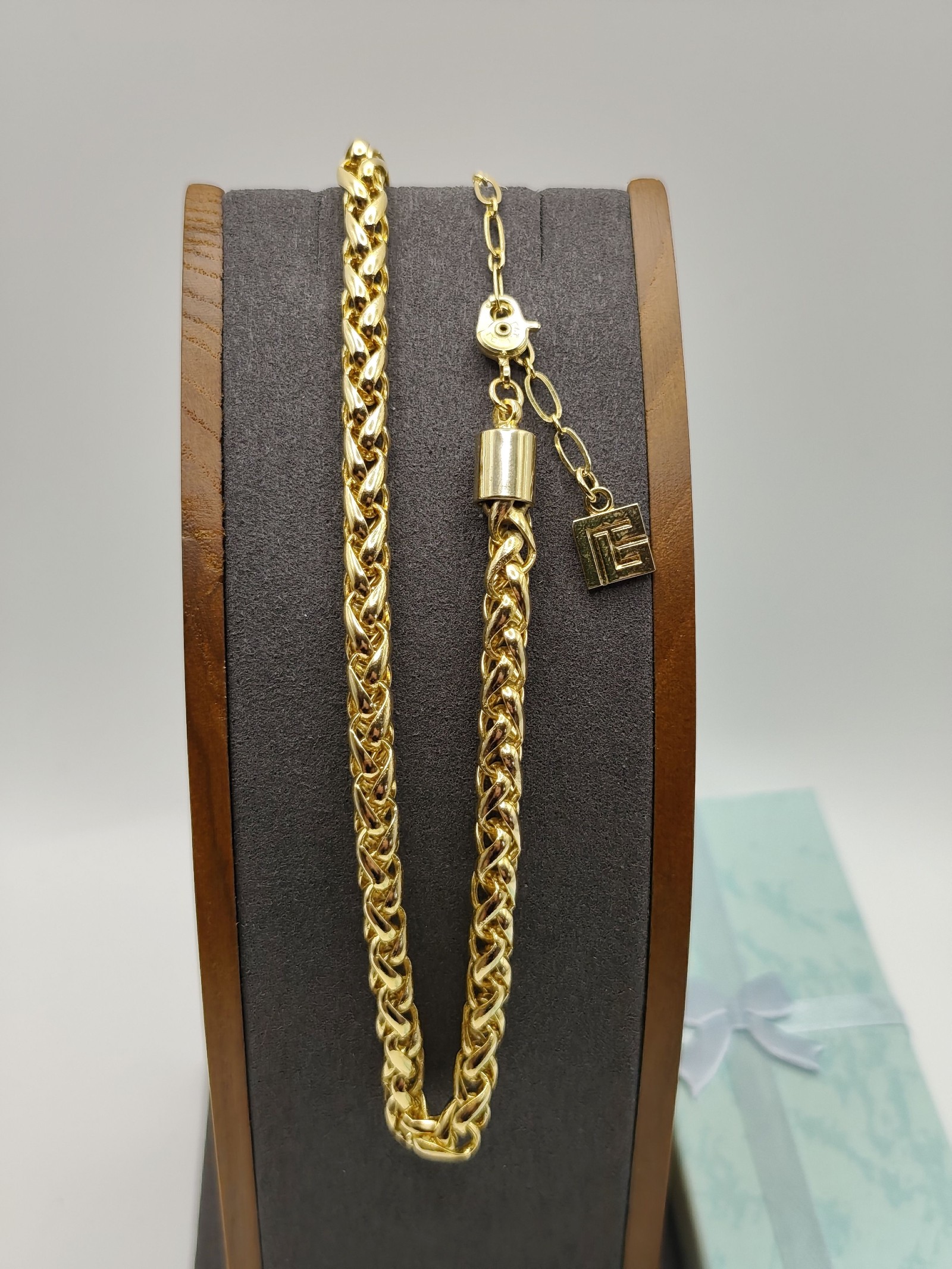 Pierre Balmain Women's Gold-tone Chain Necklace Adjustable Length image 3