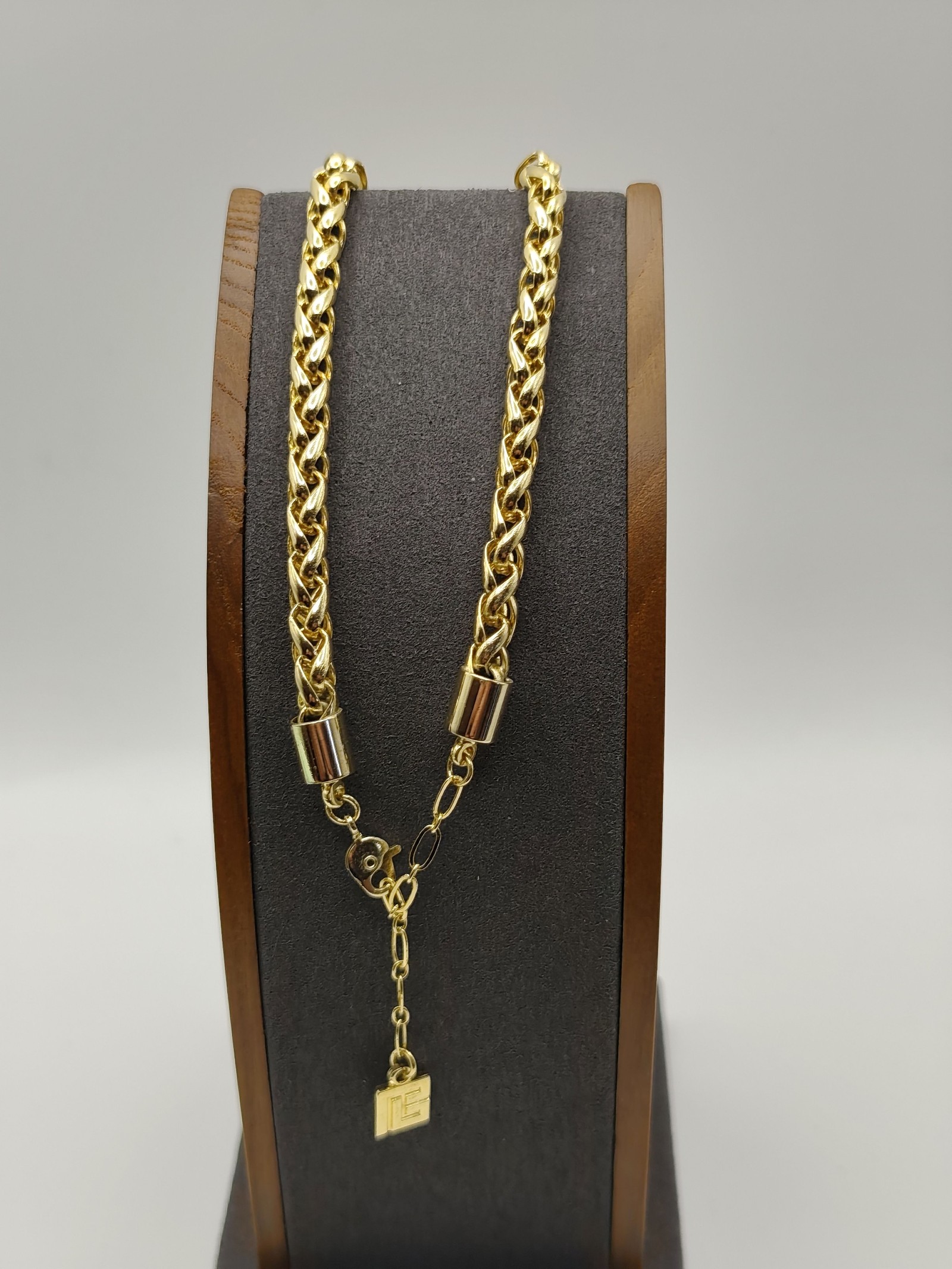 Pierre Balmain Women's Gold-tone Chain Necklace Adjustable Length image 5