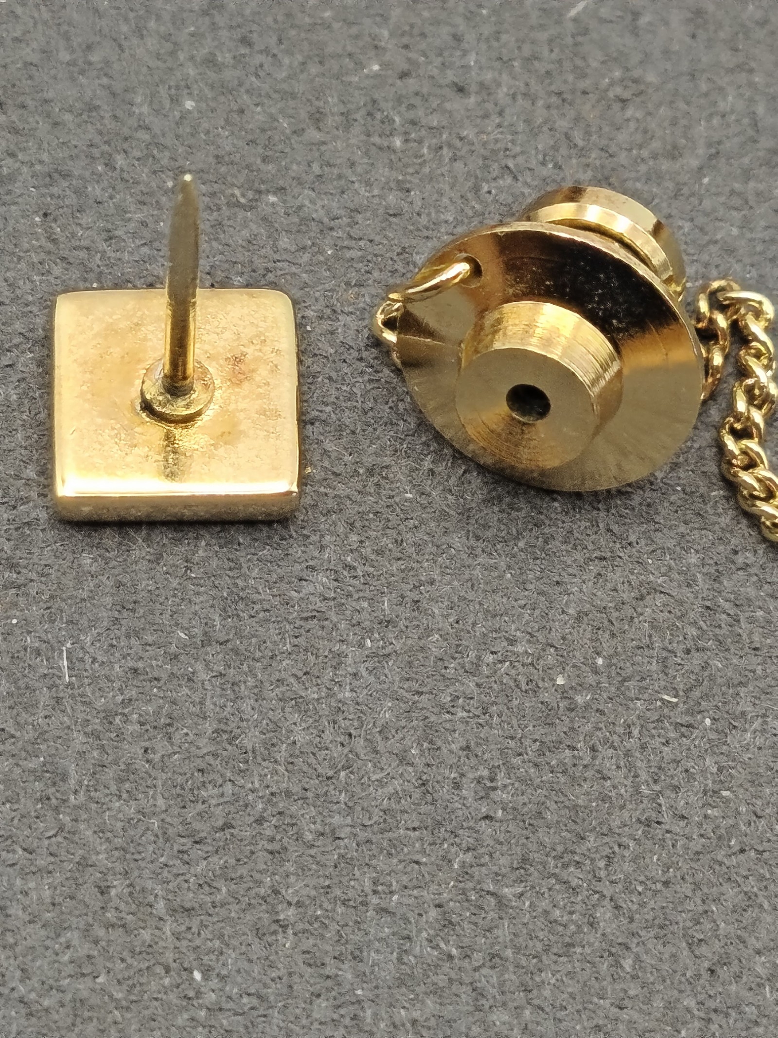 Christian Dior Men Gold Tone Square tie pin with Chain image 4