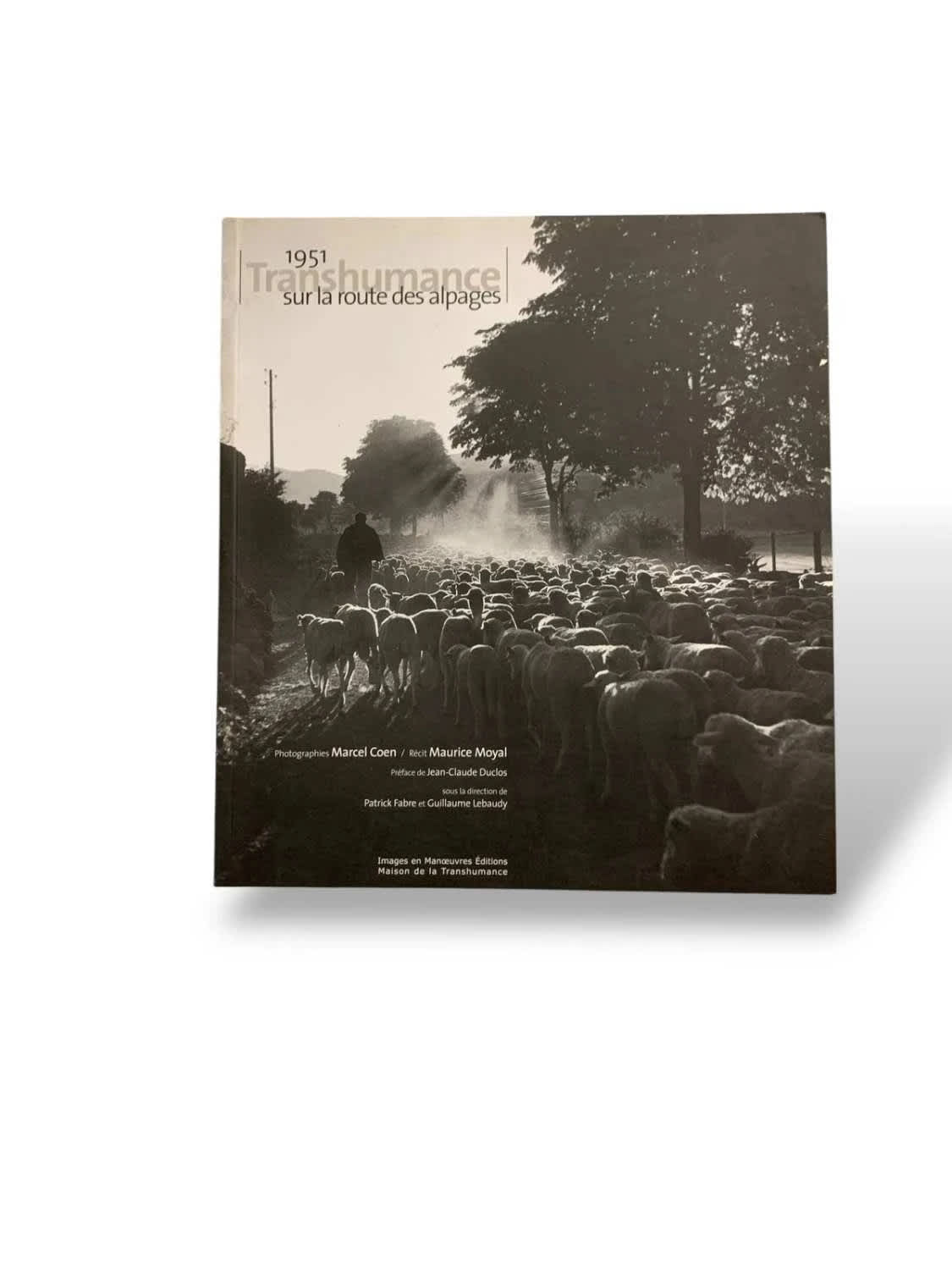 1951 Transhumance sur la route des alpages – Marcel Coen & Maurice Moyal