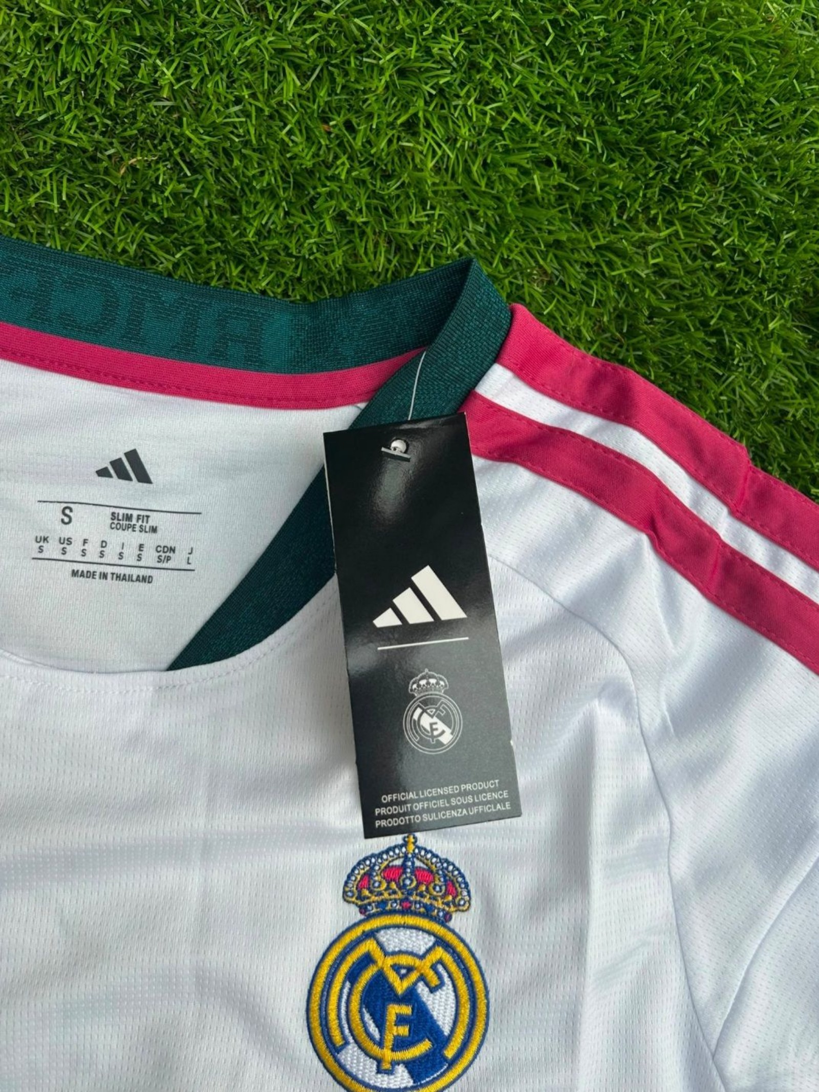 Adidas Real Madrid 26 27 home kit image 6