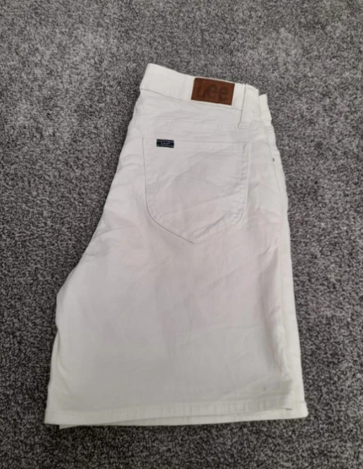 White Lee jeans classic five-pocket design 30" image 5