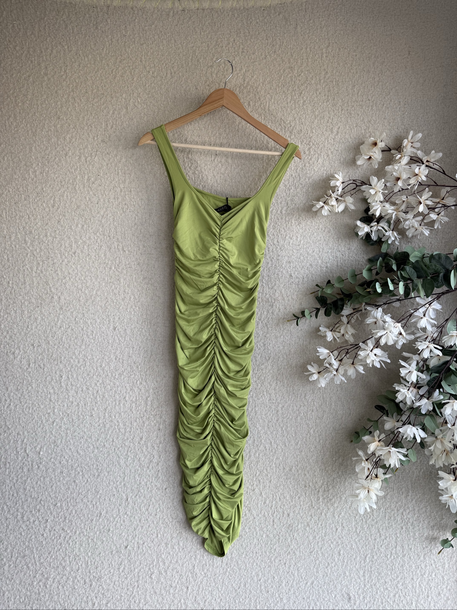 Cider Green Ruched Sleeveless Maxi Dress UK XS Elegant Stylish Occasion image 4