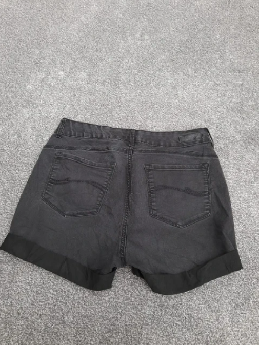 Lee denim shorts rolled cuffs ,easy fit Black,32" image 8