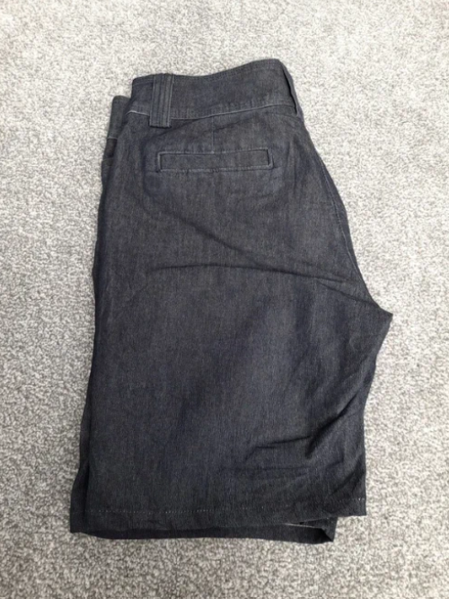 Lee denim shorts classic,black,32" image 2