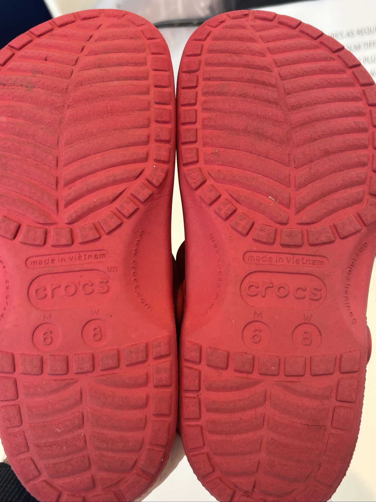 Crocs Women's Red Clogs UK 6 with Cute Charms image 3