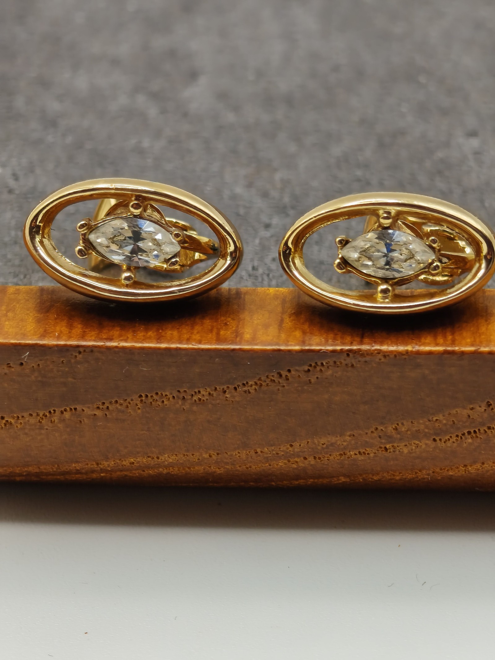 Grosse Gold Tone & Clear Crystal Oval Clip-On Earrings image 8
