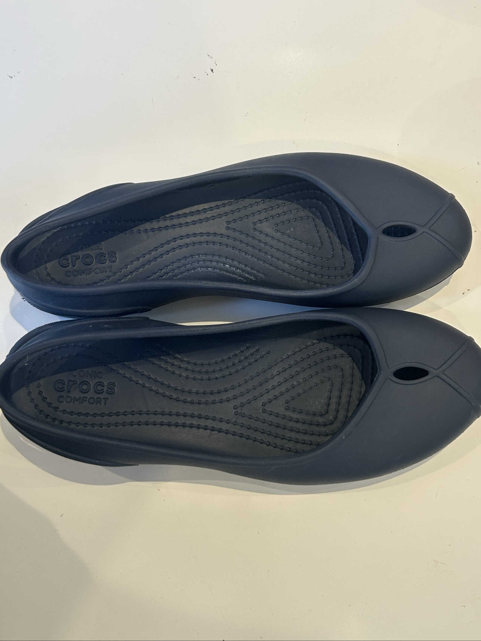 Crocs Navy Women's Ballet Flats W 9 Crocs Comfort image 3