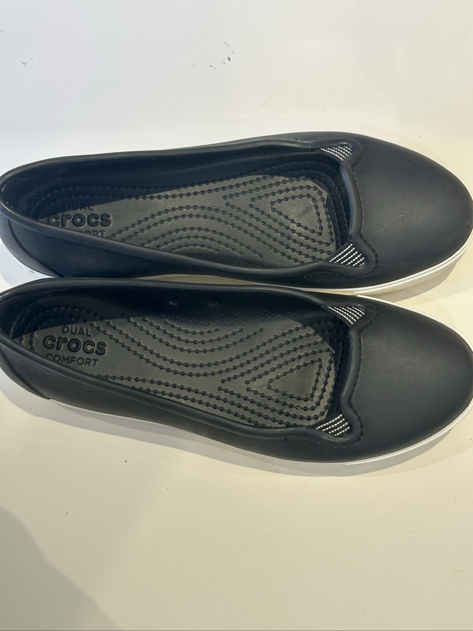 Crocs Black & White Women's Slip-On Flats UK 8 image 2