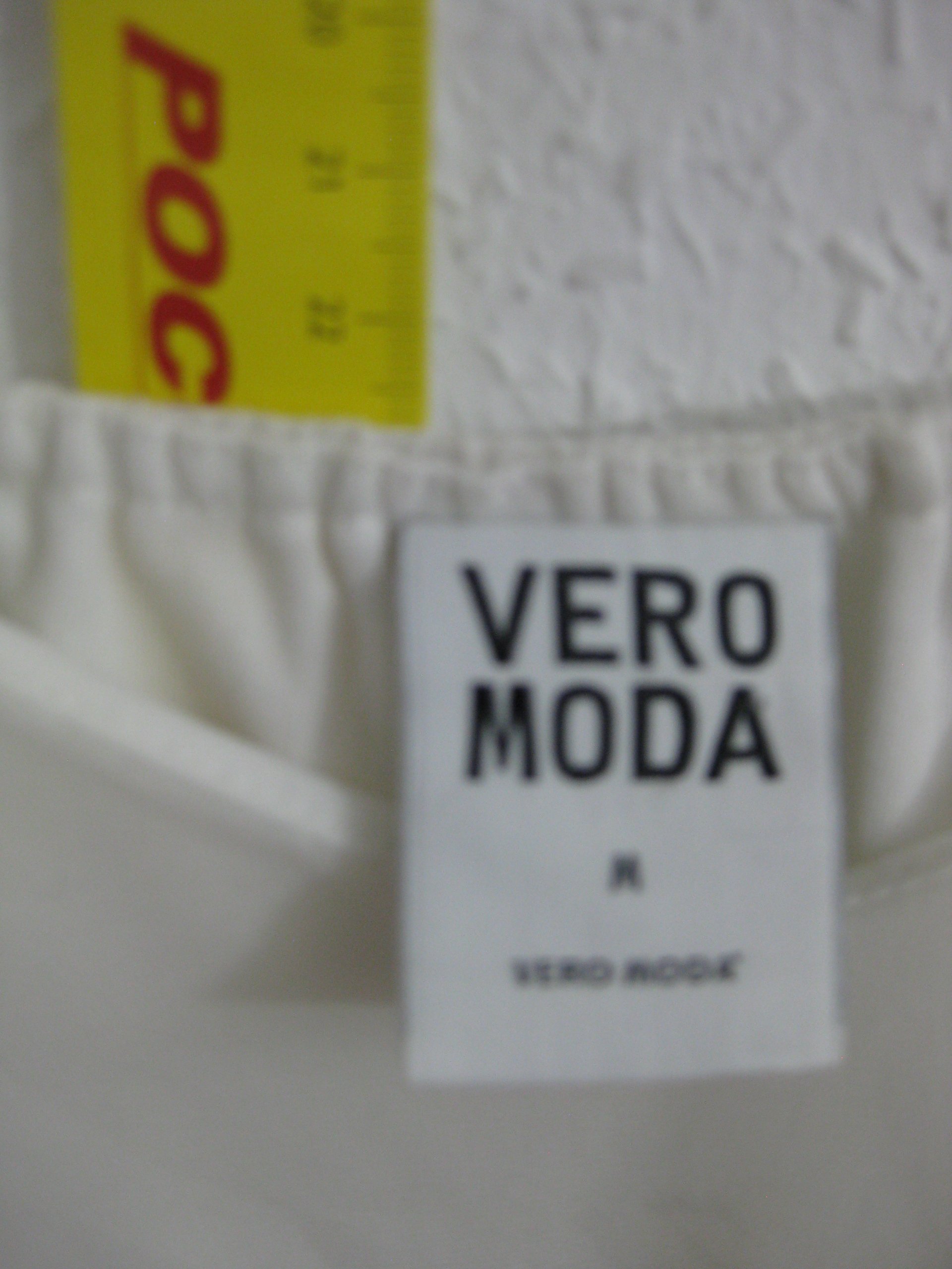 Vero Moda White Lace Hem Cami Top Medium 3108 image 9