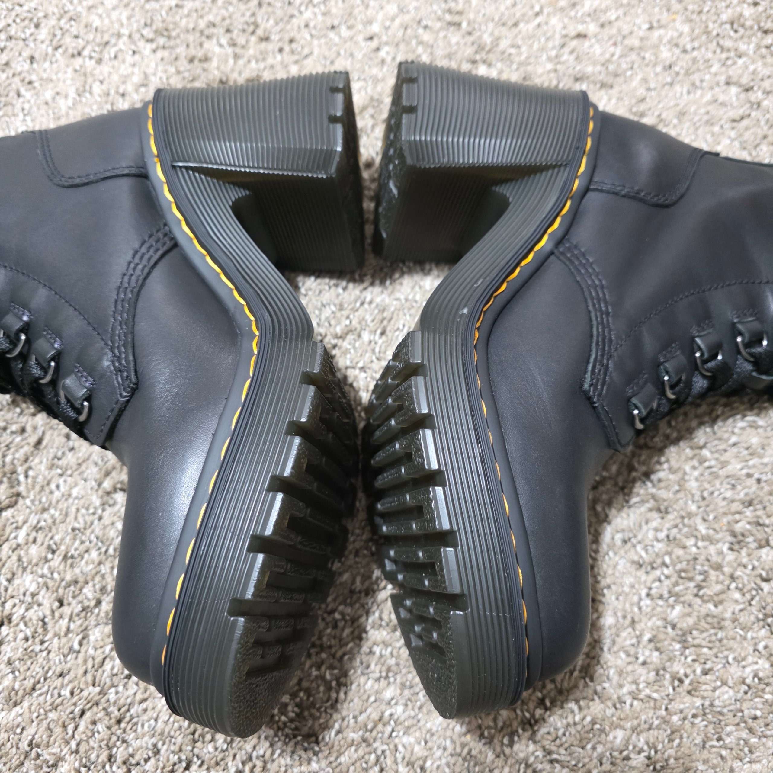 Dr. Martens Chesney Women's US 9 Black 26701001 Leather Flared Heel Boots image 5