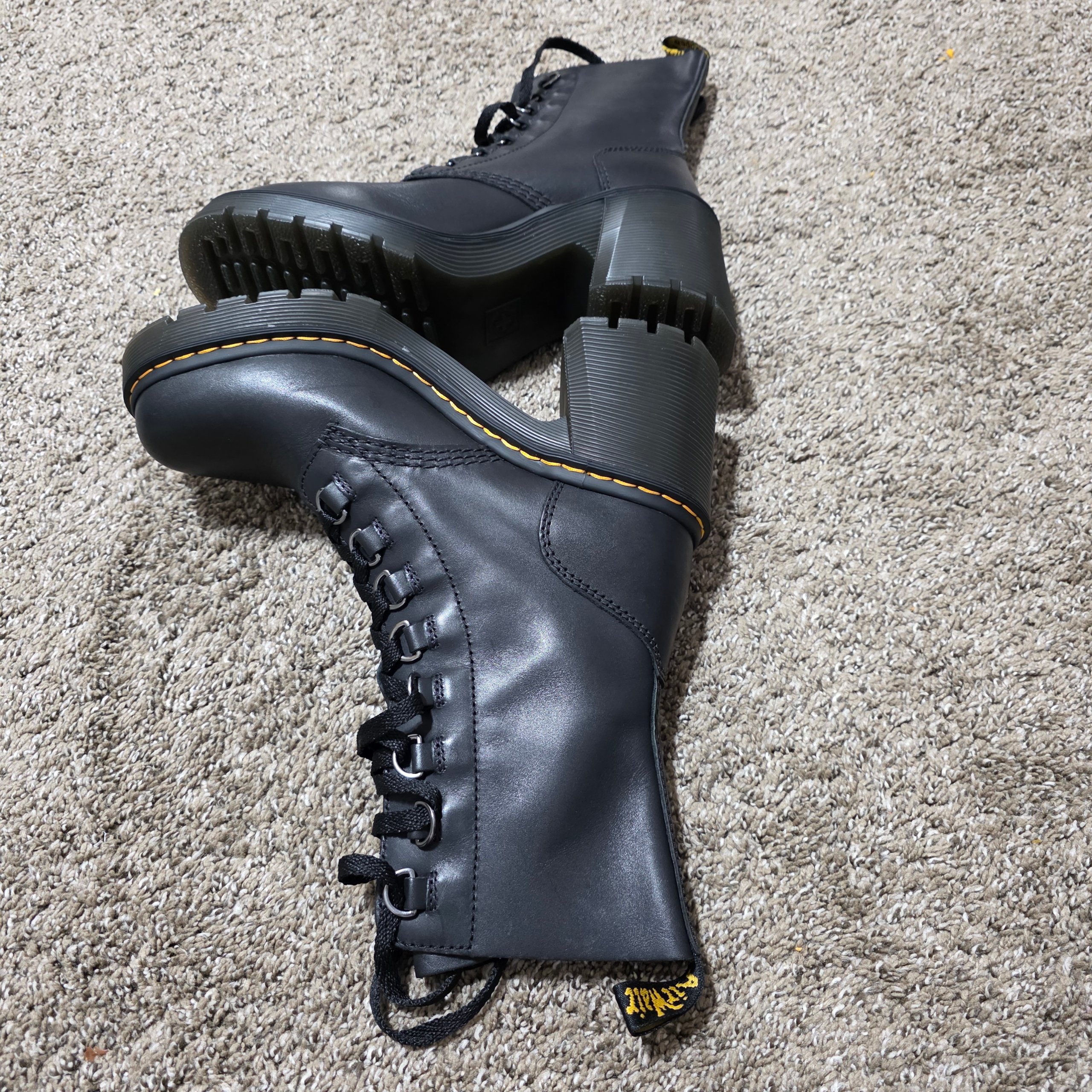 Dr. Martens Chesney Women's US 9 Black 26701001 Leather Flared Heel Boots image 9