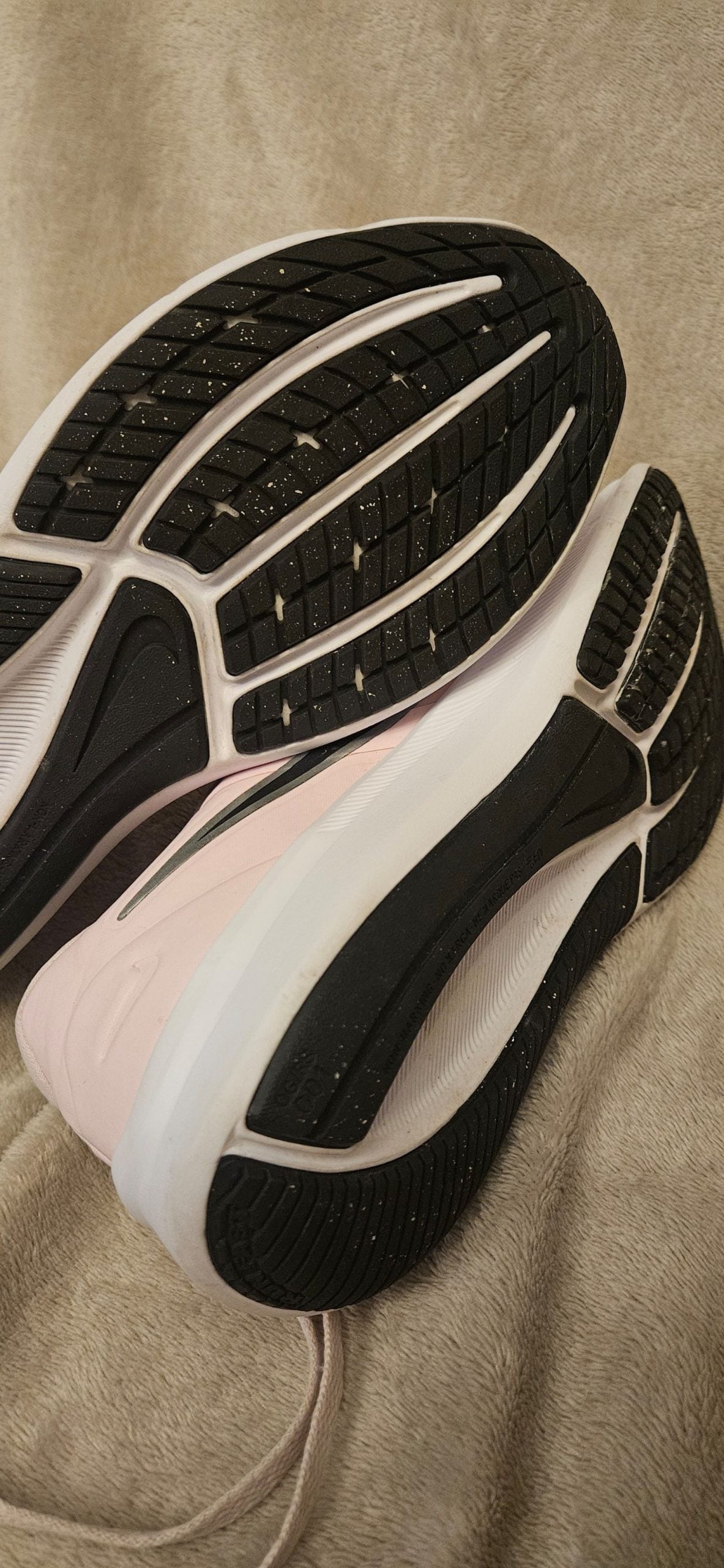 Nike Women's Pink & White Star Runner 3 UK 6.5 Running Shoes image 8
