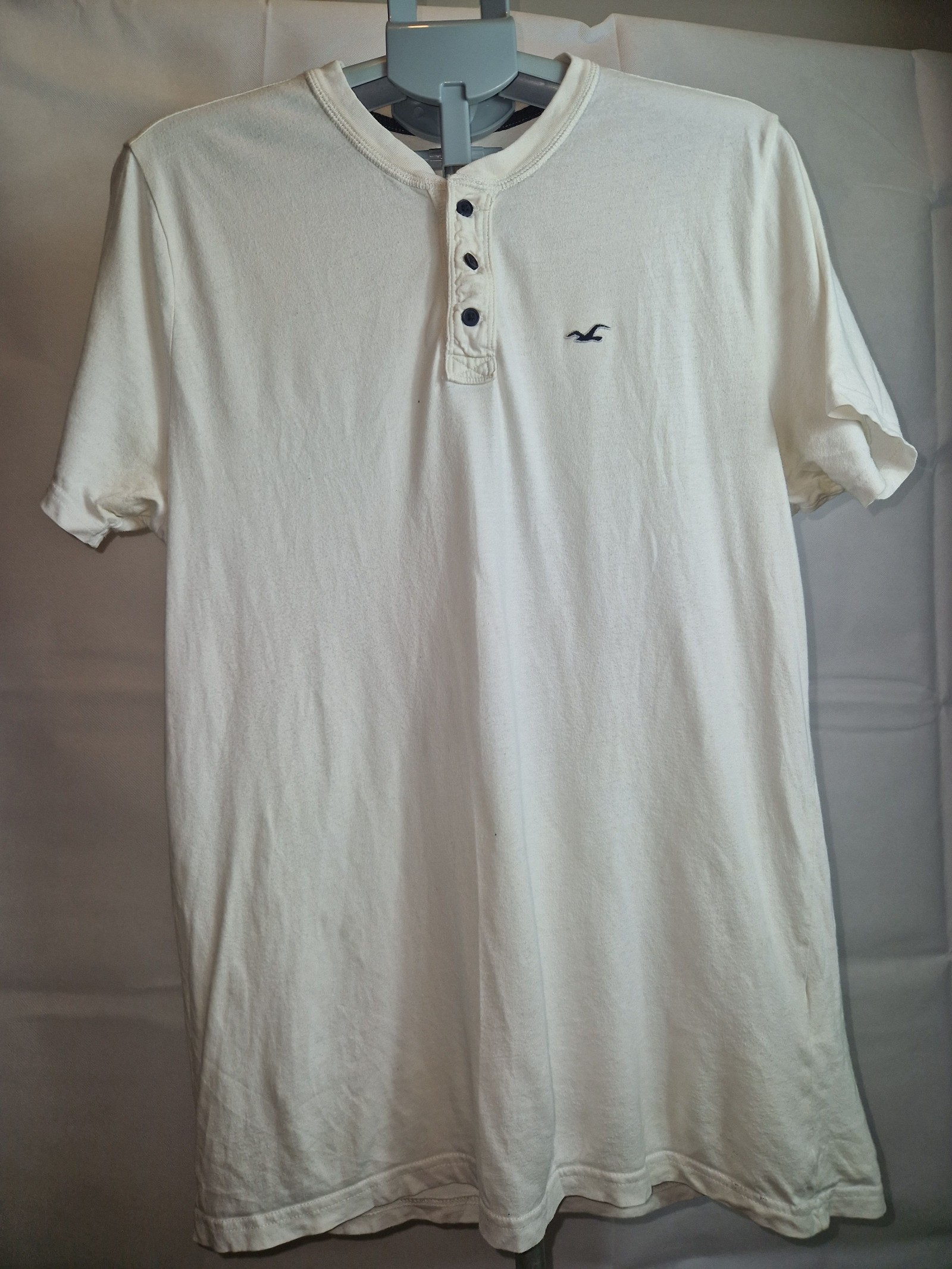 Hollister White Cotton Henley T-Shirt Small with Button Placket image 4