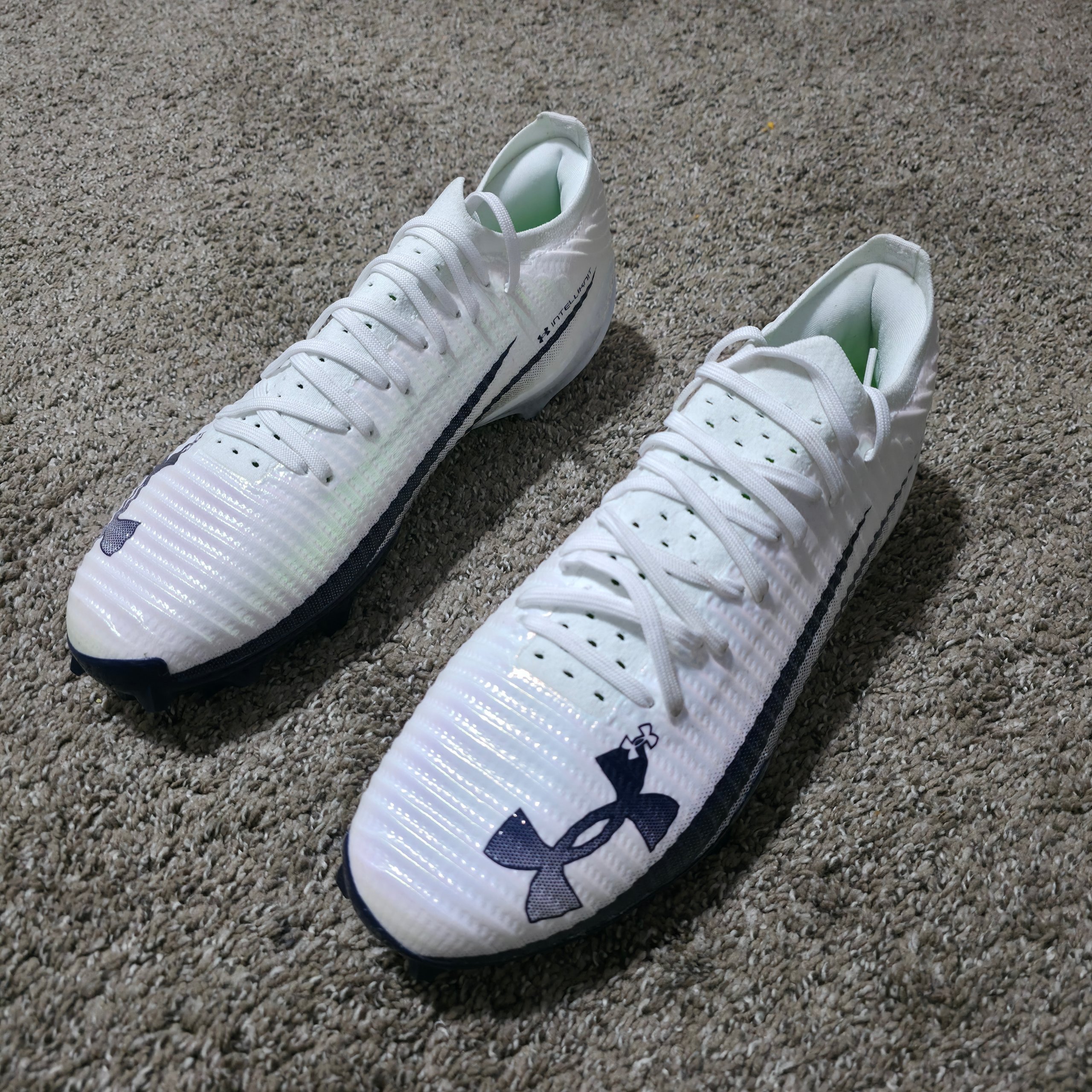 Under Armour UA Blur Pro Men's Size 13 White Navy 3028220-103 Football Cleats