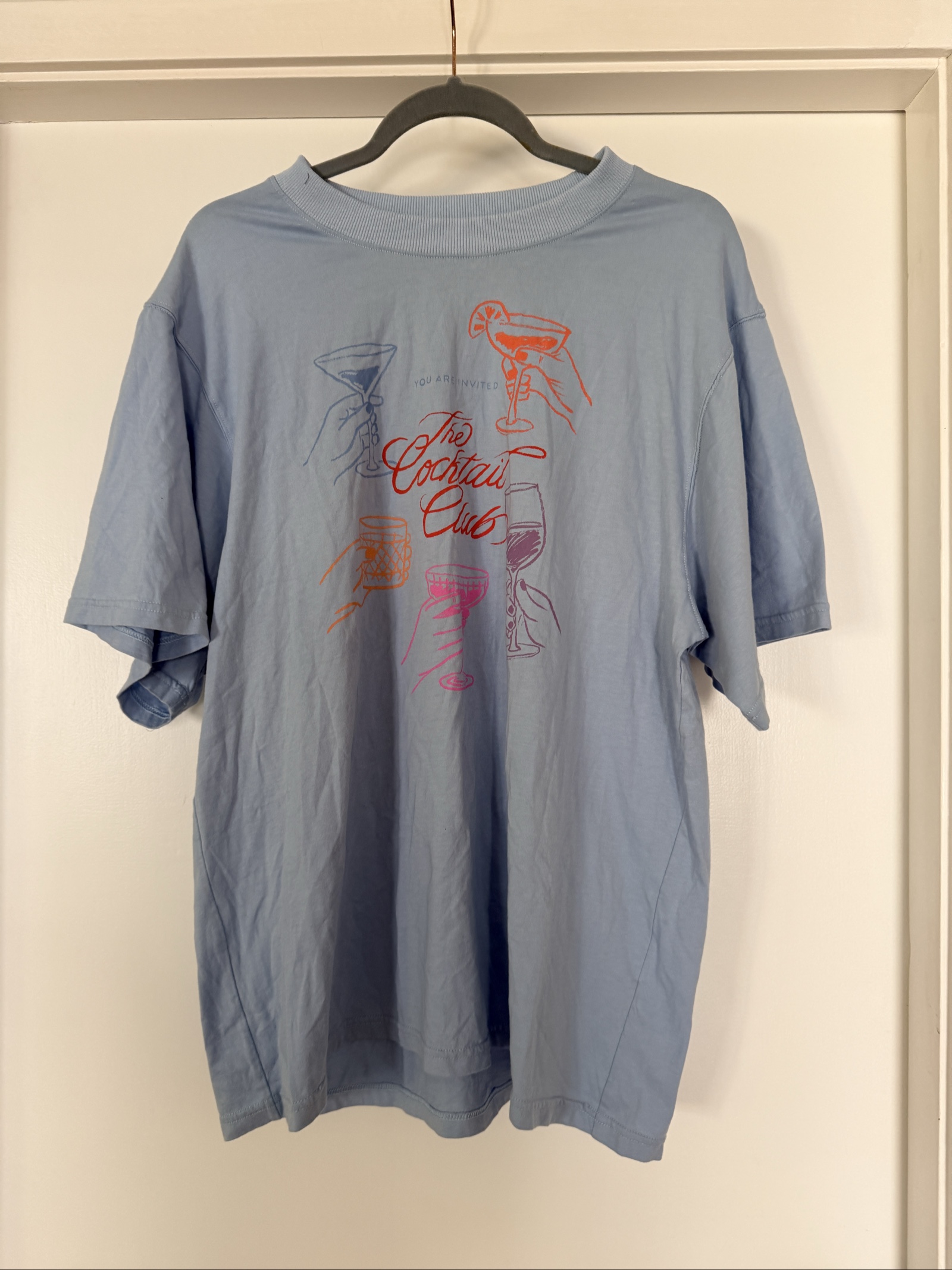 Paper Heart oversized pale blue The Cocktail Club Graphic T-Shirt Size 8