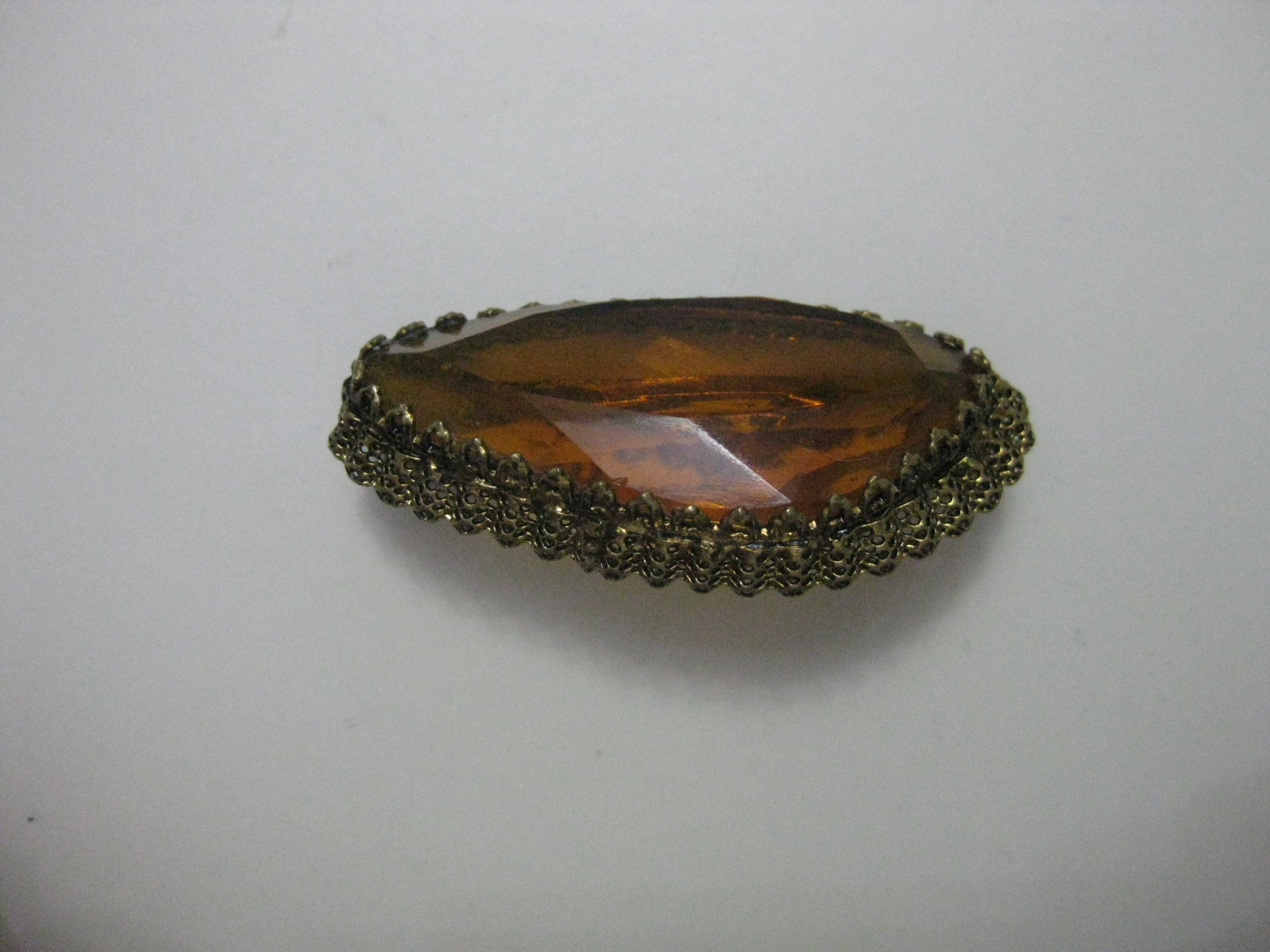 Vintage Faceted Glass Brooch in Gold Metal Frame
