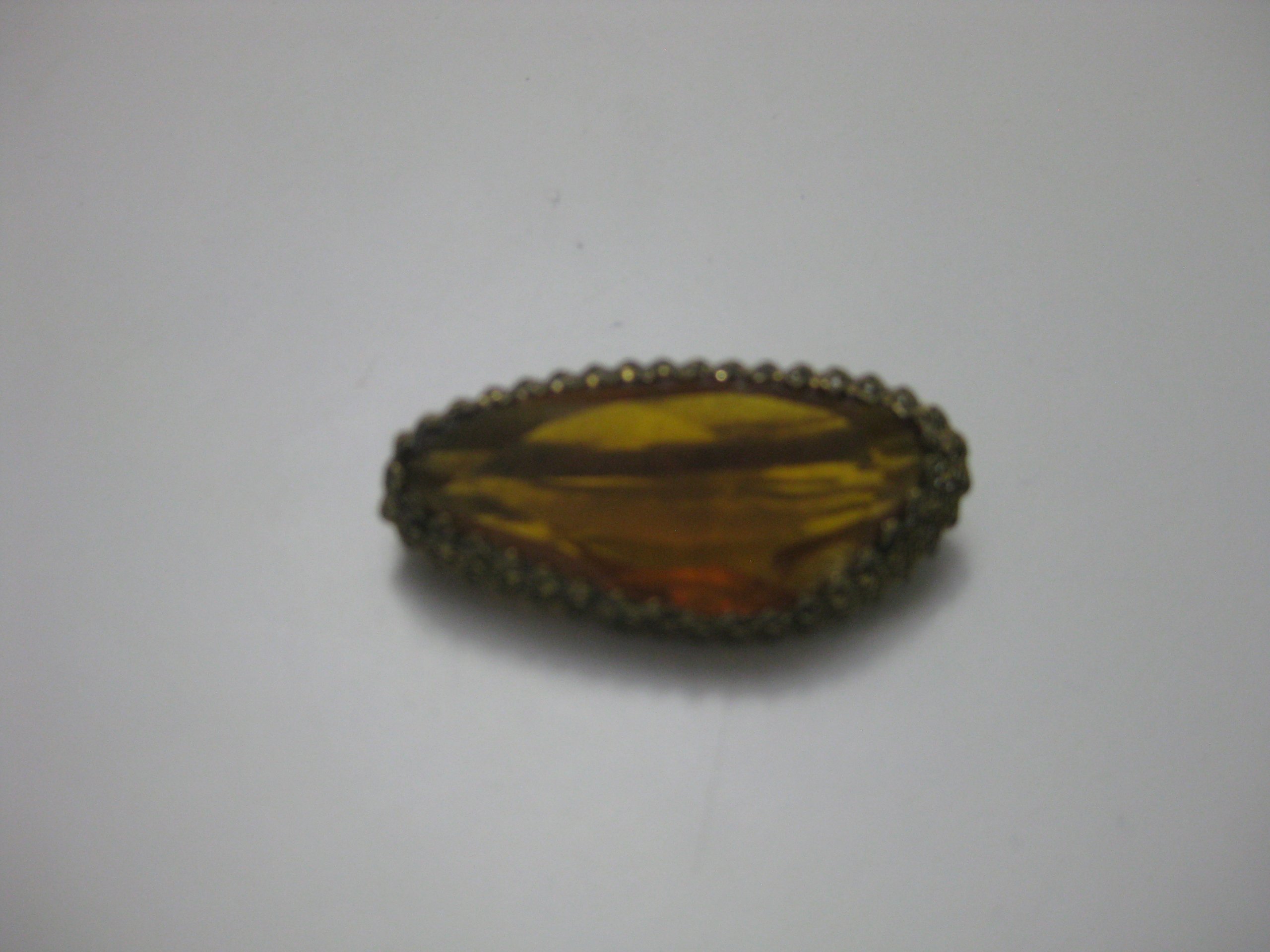 Vintage Faceted Glass Brooch in Gold Metal Frame image 2