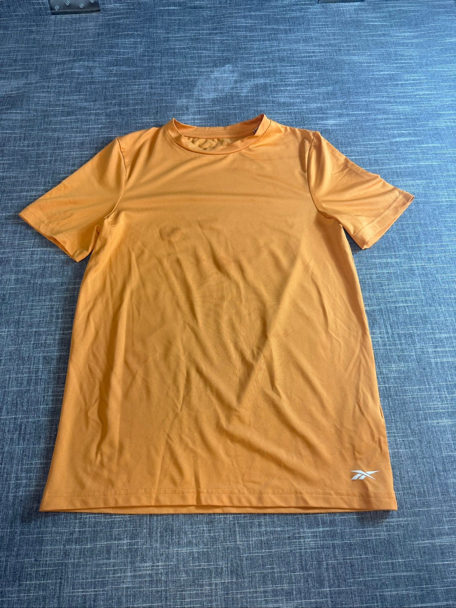 Reebok Women’s Speedwick Athletic T-Shirt Small Orange