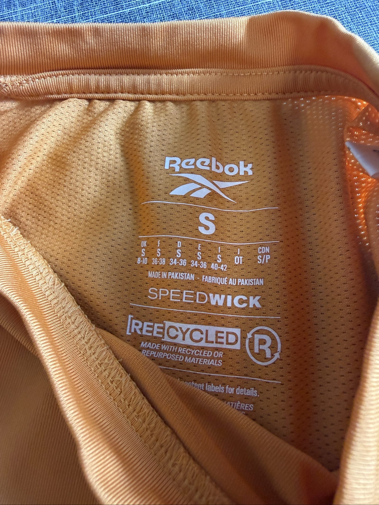 Reebok Women’s Speedwick Athletic T-Shirt Small Orange image 4