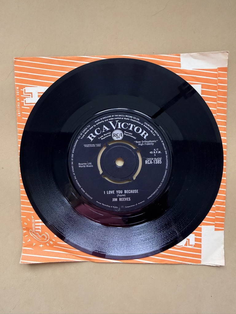 Jim Reeves RCA Victor Black Vinyl 7" Single Record 45 RPM Anna Marie I love you because image 2