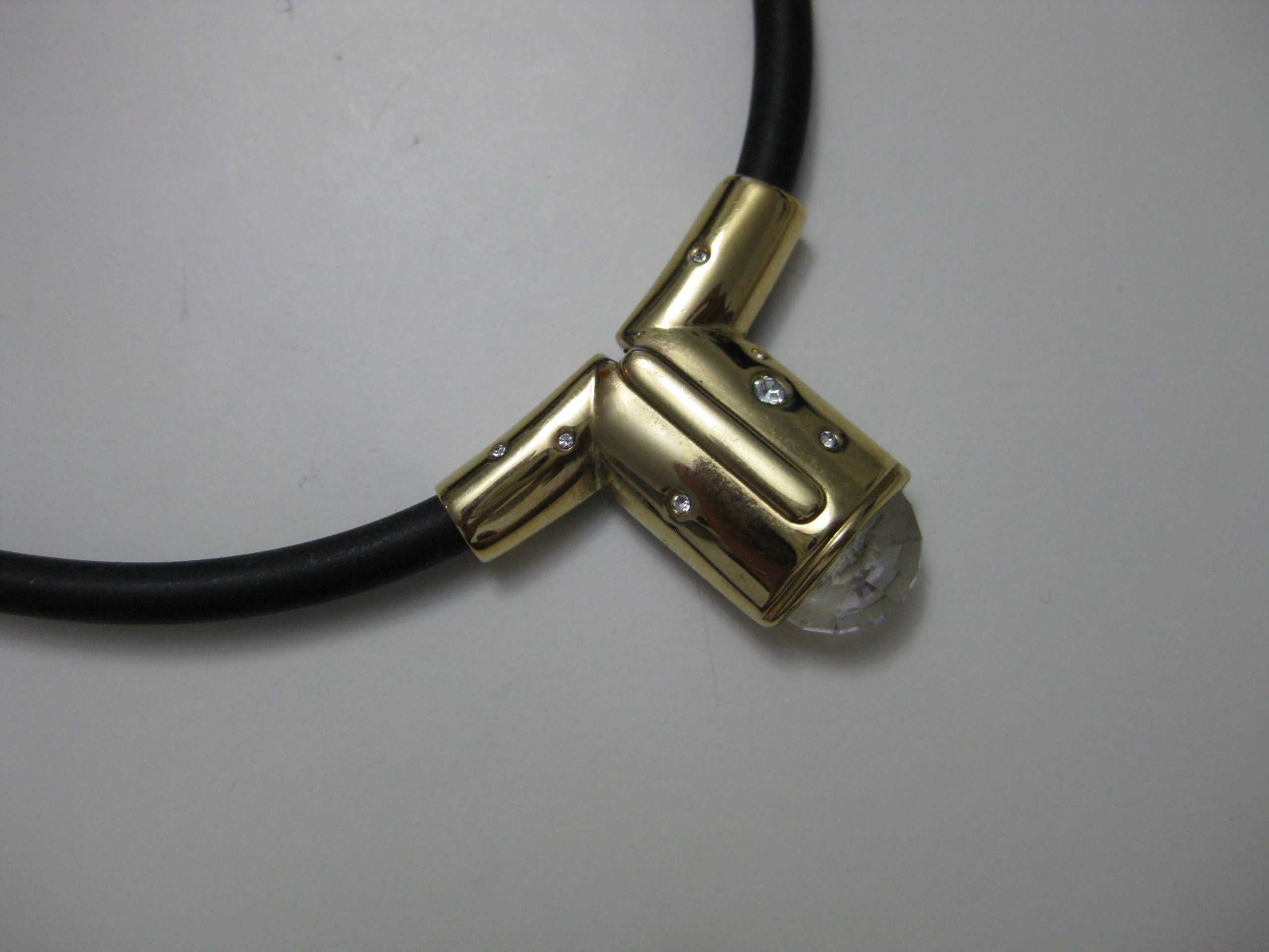 Unbranded Black Rubber & Gold-Tone Crystal Accent Necklace One Size image 4
