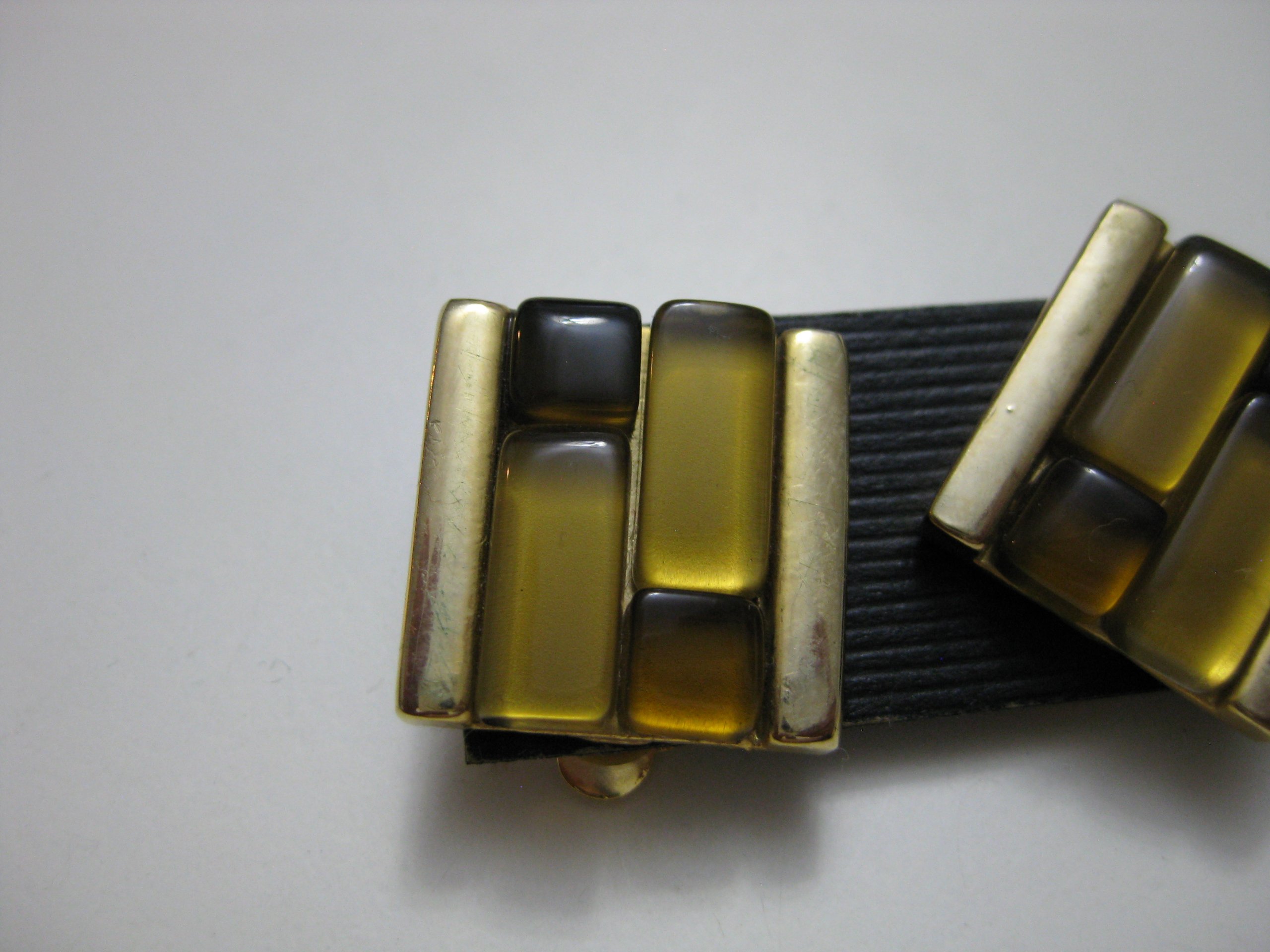 Clip On Earrings Black & Yellow Geometric Fashion image 5