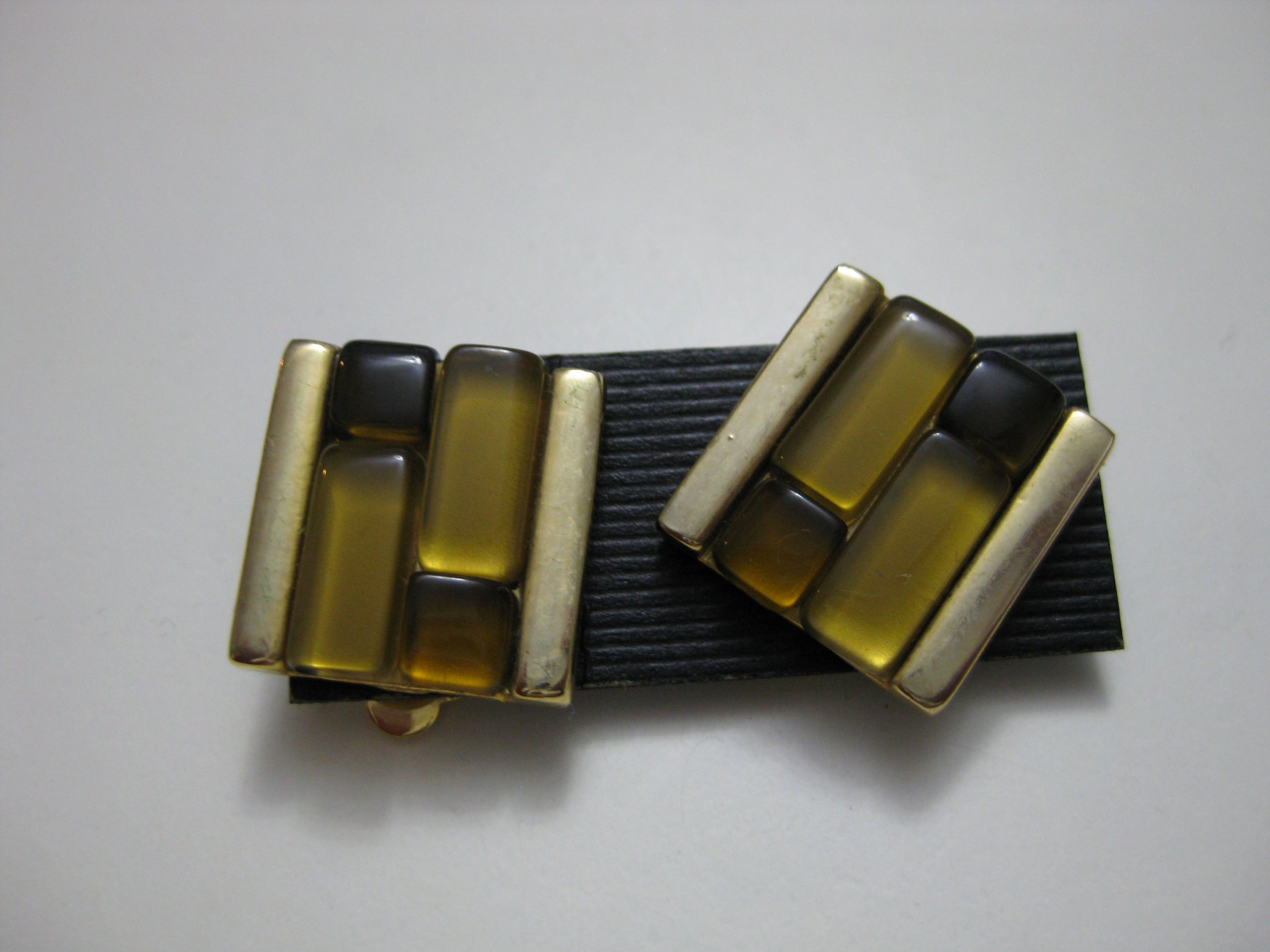 Clip On Earrings Black & Yellow Geometric Fashion image 6
