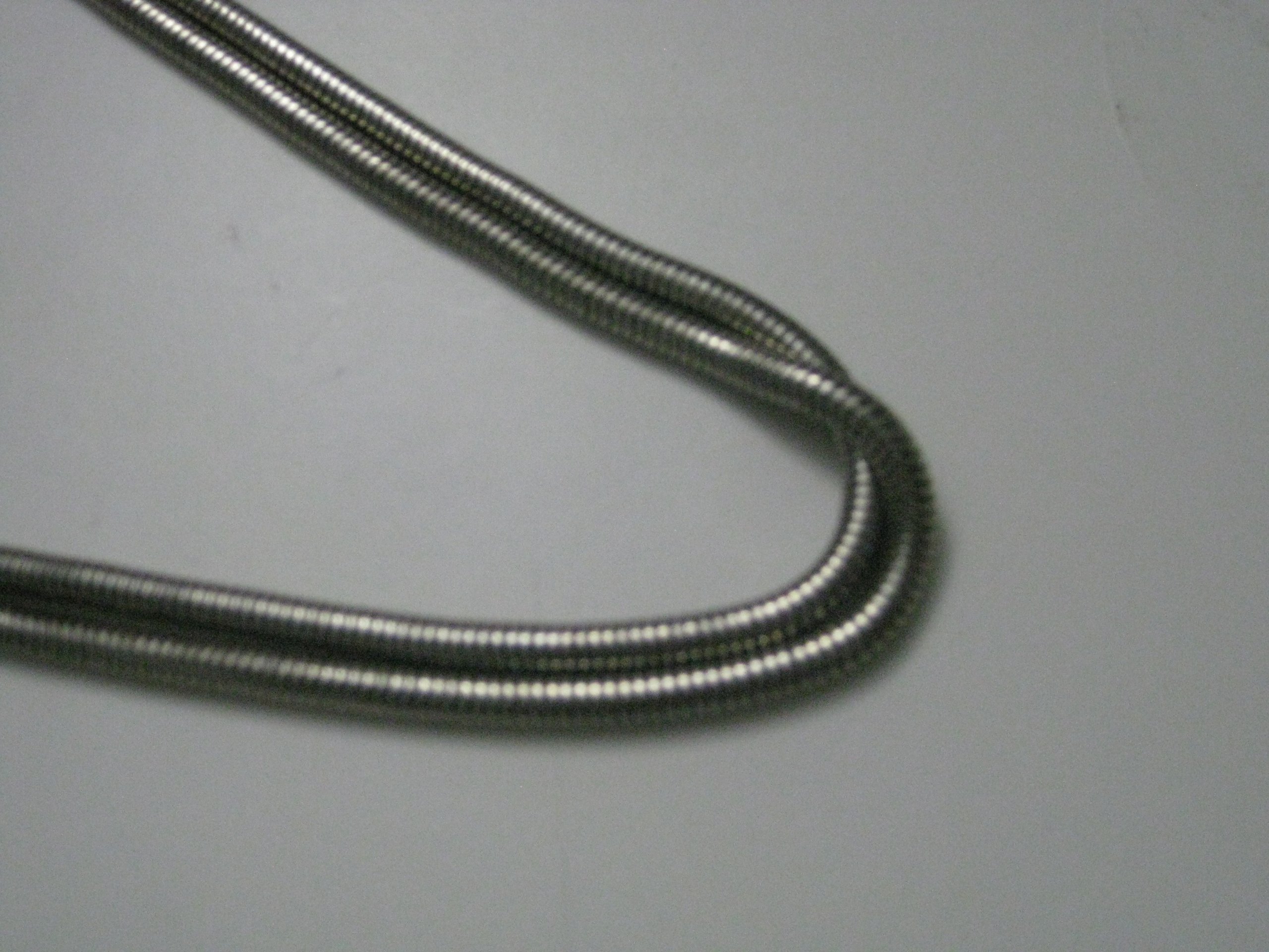 Silver Tone Metal Snake Chain Necklace Unisex image 3