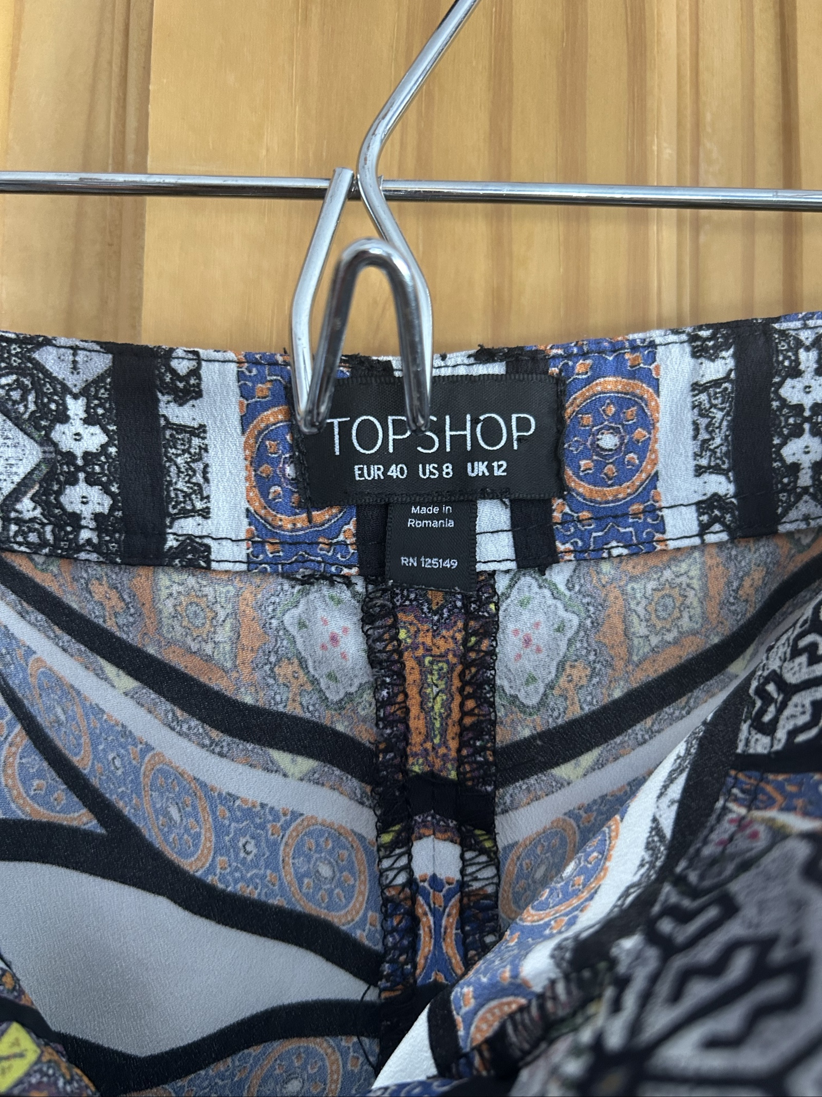 Topshop Women's Multi Colour Patterned Shorts UK 12 image 5