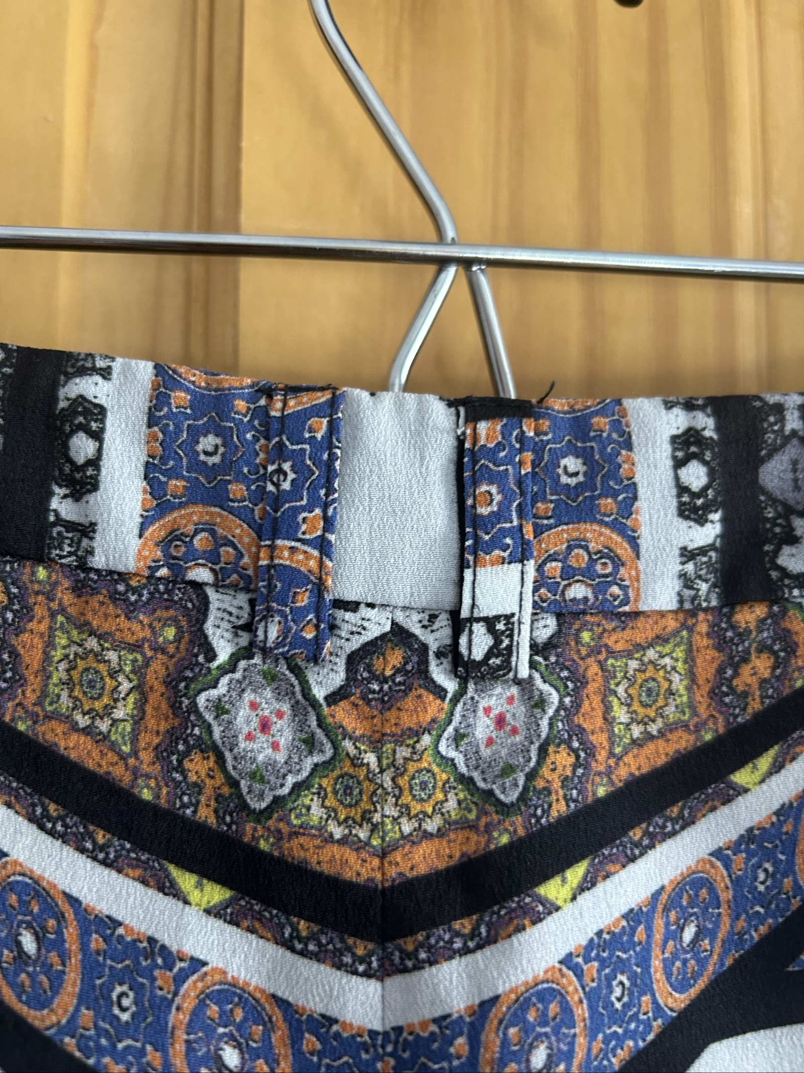 Topshop Women's Multi Colour Patterned Shorts UK 12 image 10