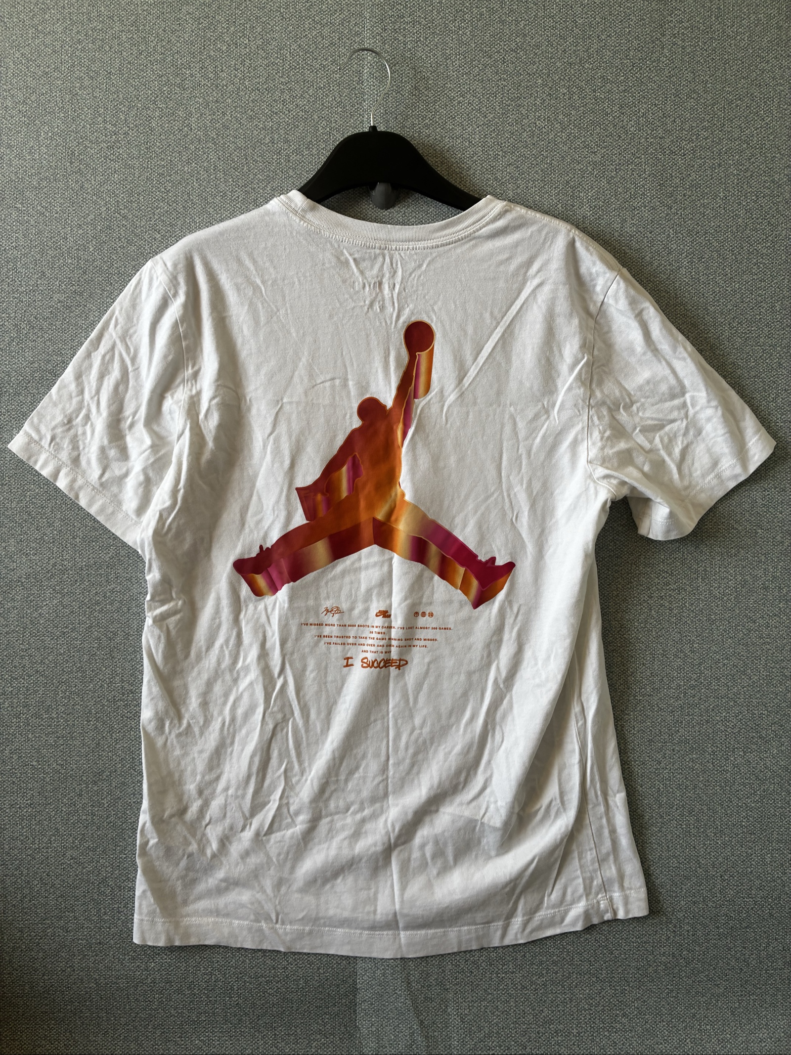 Jordan White & Orange Graphic T-Shirt Medium Cotton image 4