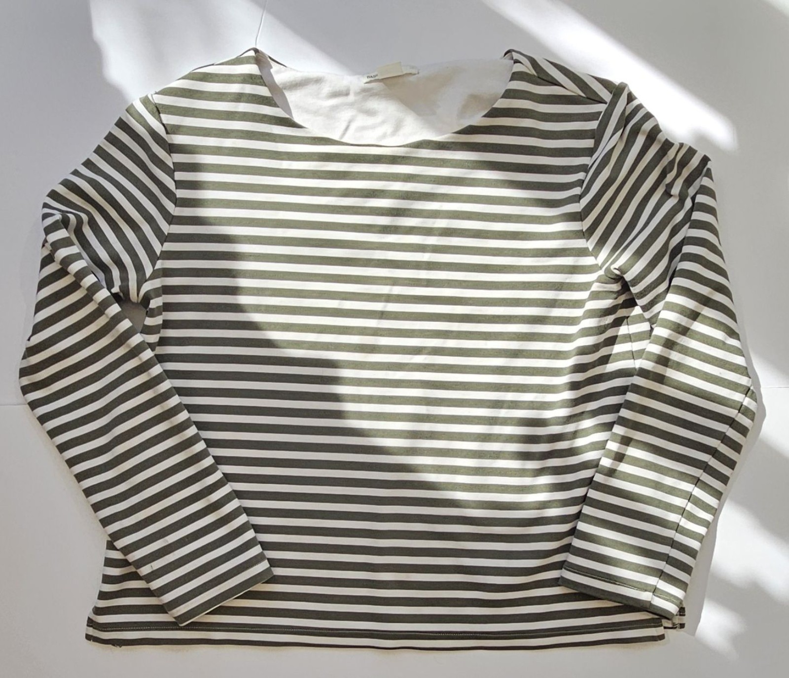 H&M Basic Women's Khaki & White Striped Long Sleeve Top Medium image 5