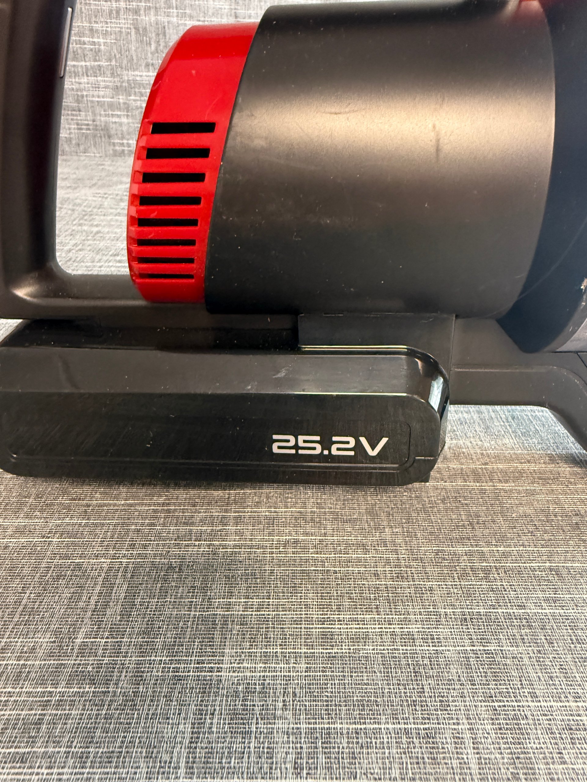 Essentials C150SVC22 25.2V Cordless Handheld Vacuum Cleaner Black Red Portable Dust Cup image 4