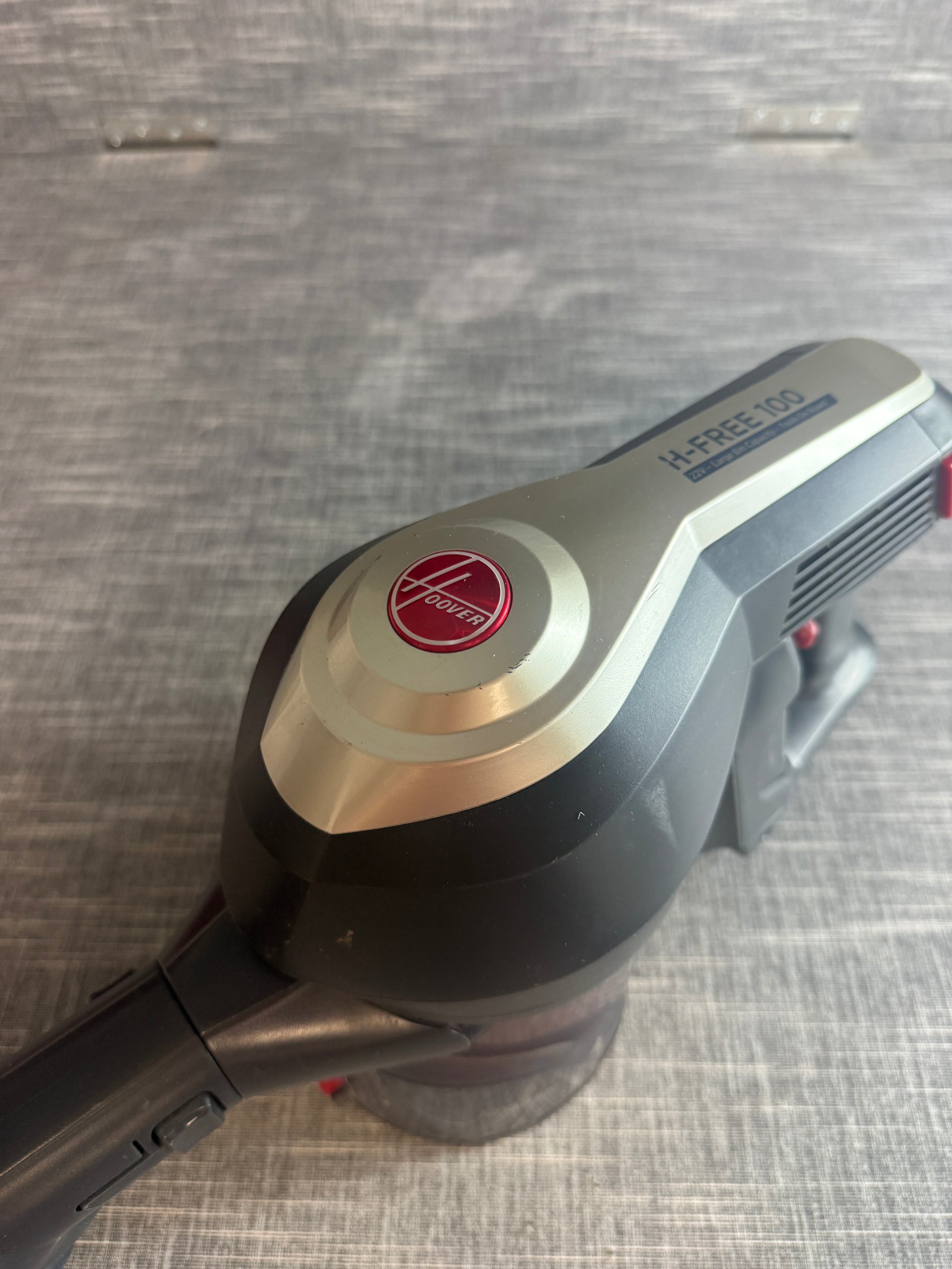 Hoover H-FREE 100 Handheld Cyclonic Vacuum Cleaner Black Red image 2