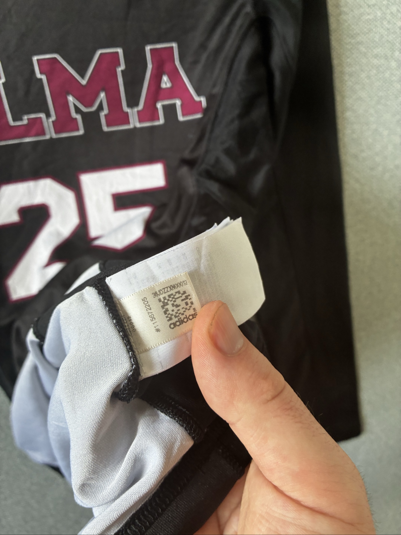 Adidas Black & Maroon Alma Volleyball Jersey Small Long Sleeve image 5